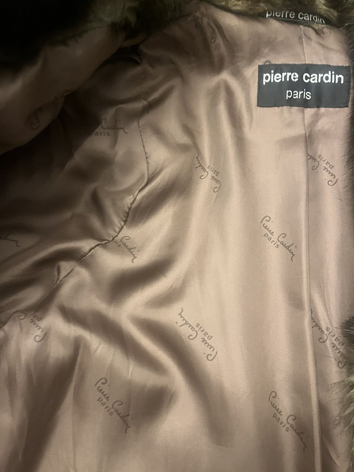 Pierre Cardin WOLF FUR COAT Size M / US 6-8 / IT 42-44 - 4 Thumbnail
