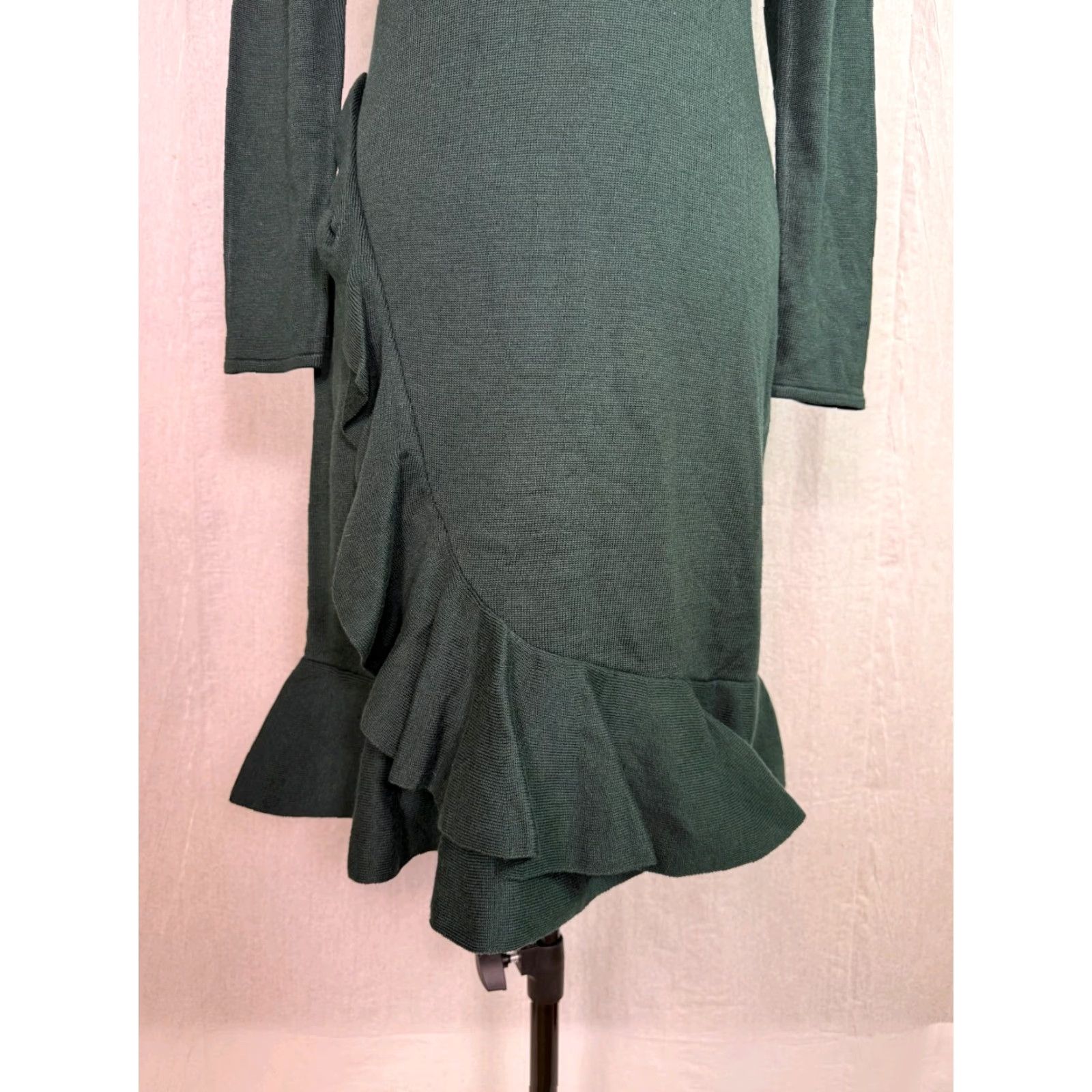 calvin klein green dress long sleeve Top Picks Green Formal Dresses main image 1