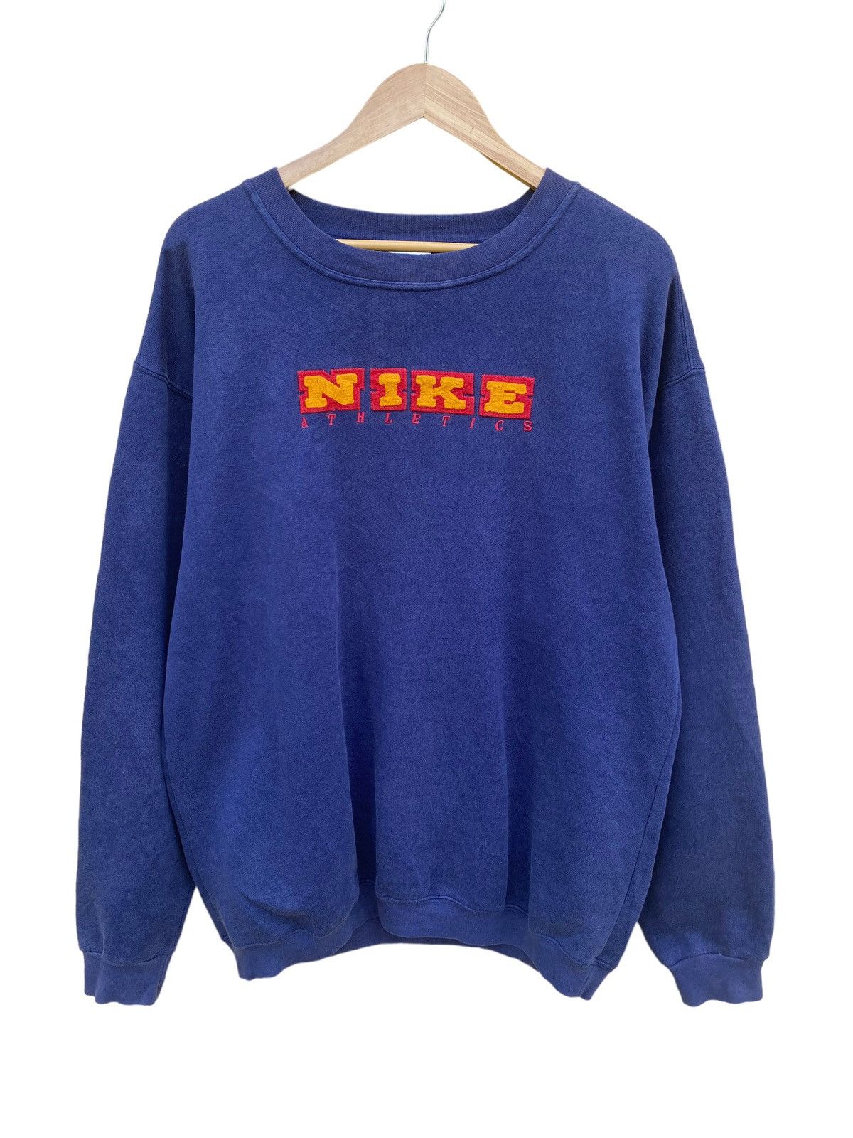 Vintage Vintage Nike big logo spell out embroidery faded sweatshirt Size US XL / EU 56 / 4 - 3 Thumbnail