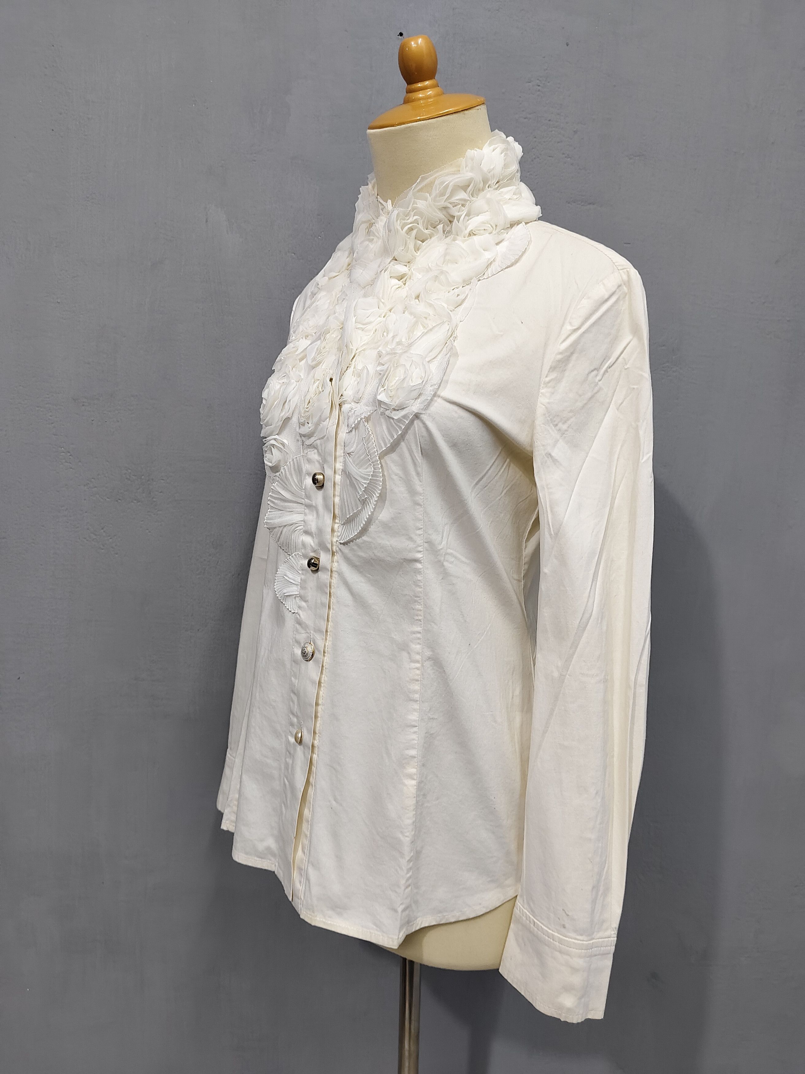 Seditionaries OZ O'2nd❤️‍🔥Romantic Ruffle Rosette Applique Tailored Shirt Size M / US 6-8 / IT 42-44 - 4 Thumbnail