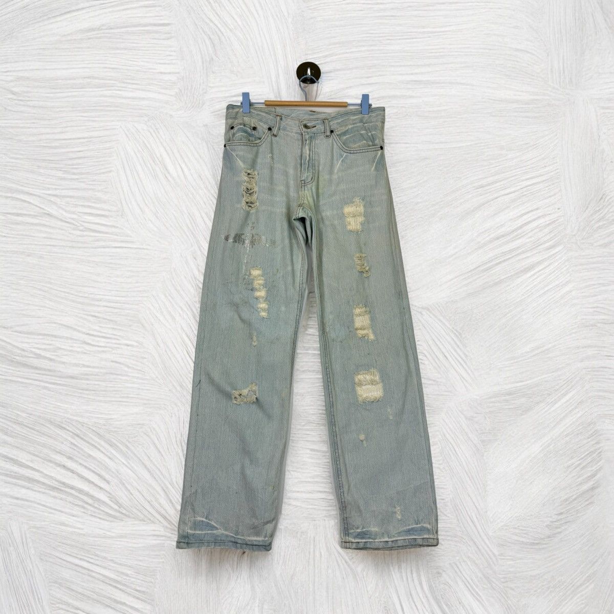 14th Addiction × If Six Was Nine × Le Grande Bleu (L.G.B.) GOTCHA WING CLAW MARKS THUNDERS DISTRESSED DENIM JEANS Size US 31 - 1 Thumbnail