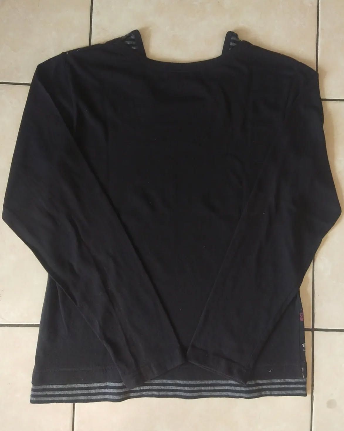 Le Grande Bleu (L.G.B.) Euroyal Black Graphic Emo Punk Goth Woman Longsleeve Size M / US 6-8 / IT 42-44 - 5 Thumbnail