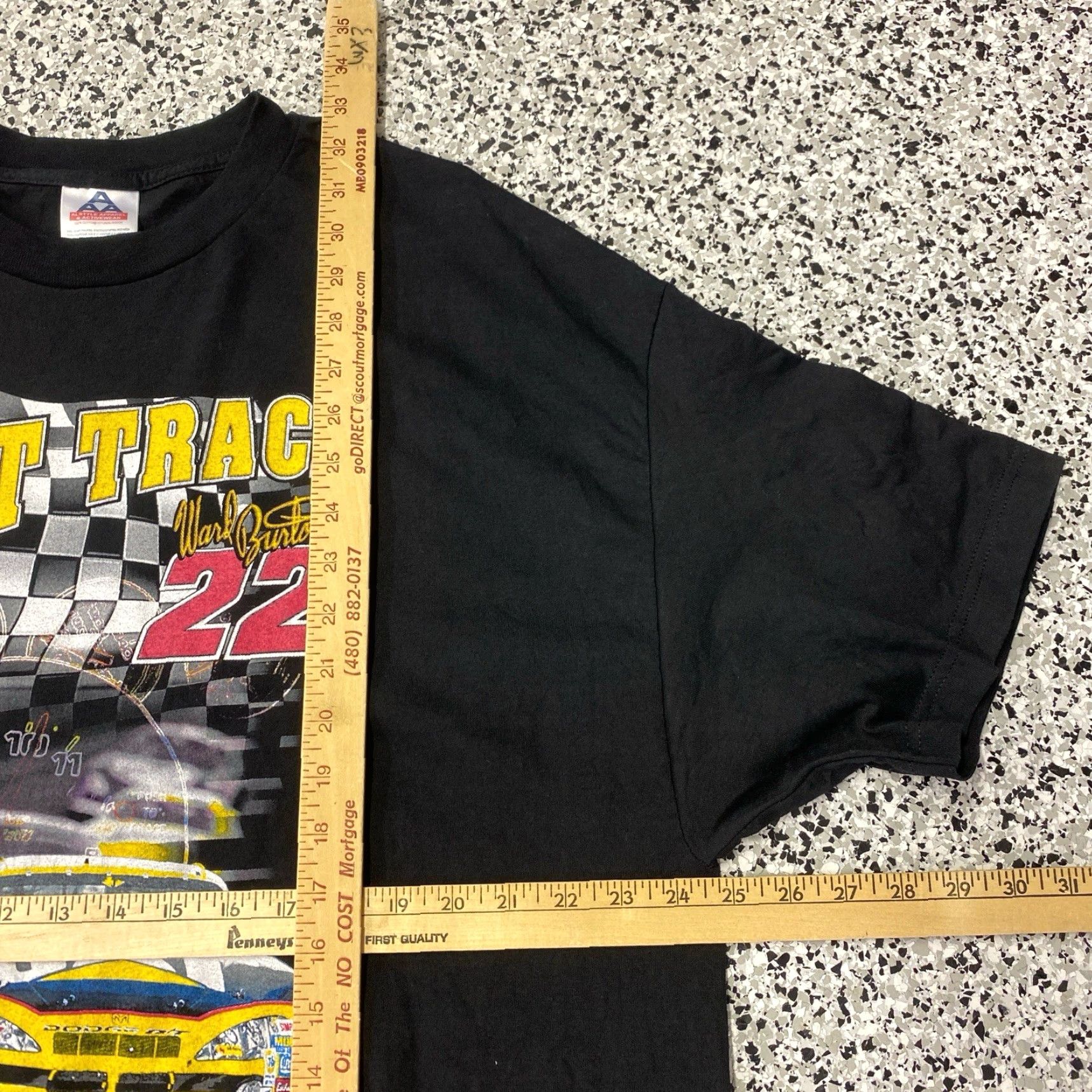 NASCAR VINTAGE NASCAR Cat Racing Fast Track Graphic T Shirt XXL Black Men 2XL Size US XXL / EU 58 / 5 - 2 Thumbnail