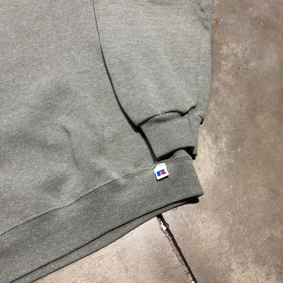 Russell Athletic Vintage Russell Athletic Crewneck Sweatshirt Blank 90s USA Size US L / EU 52-54 / 3 - 4 Thumbnail
