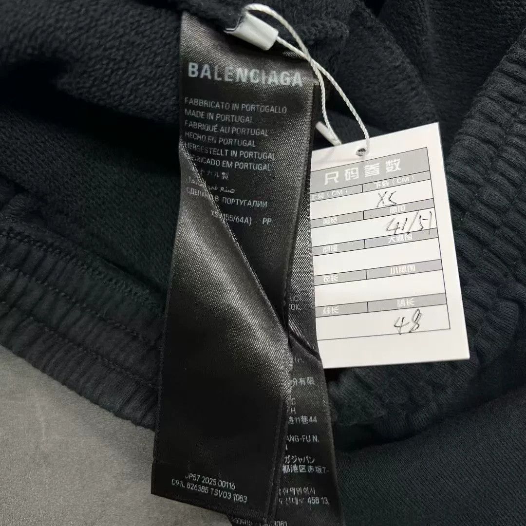 Balenciaga Balenciaga 25 Distressed Double B Embroidered Shorts Size US 26 / EU 42 - 4 Thumbnail
