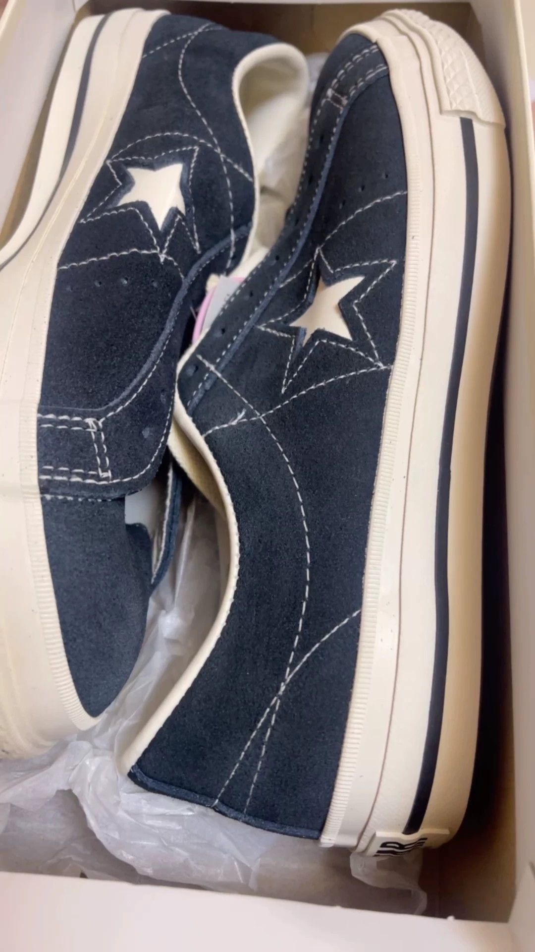 Converse CONVERSE ONE STAR J Navy 8 BNIB Size US 8 / EU 41 - 1 Thumbnail