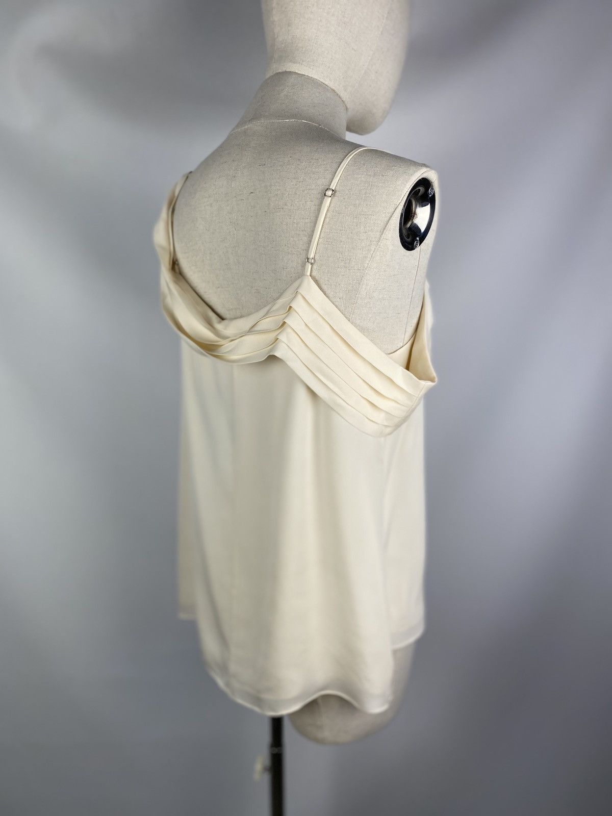 T by Alexander Wang BNWT! T Alexander Wang Pleated Shoulder silk top t shirt Size M / US 6-8 / IT 42-44 - 24 Thumbnail