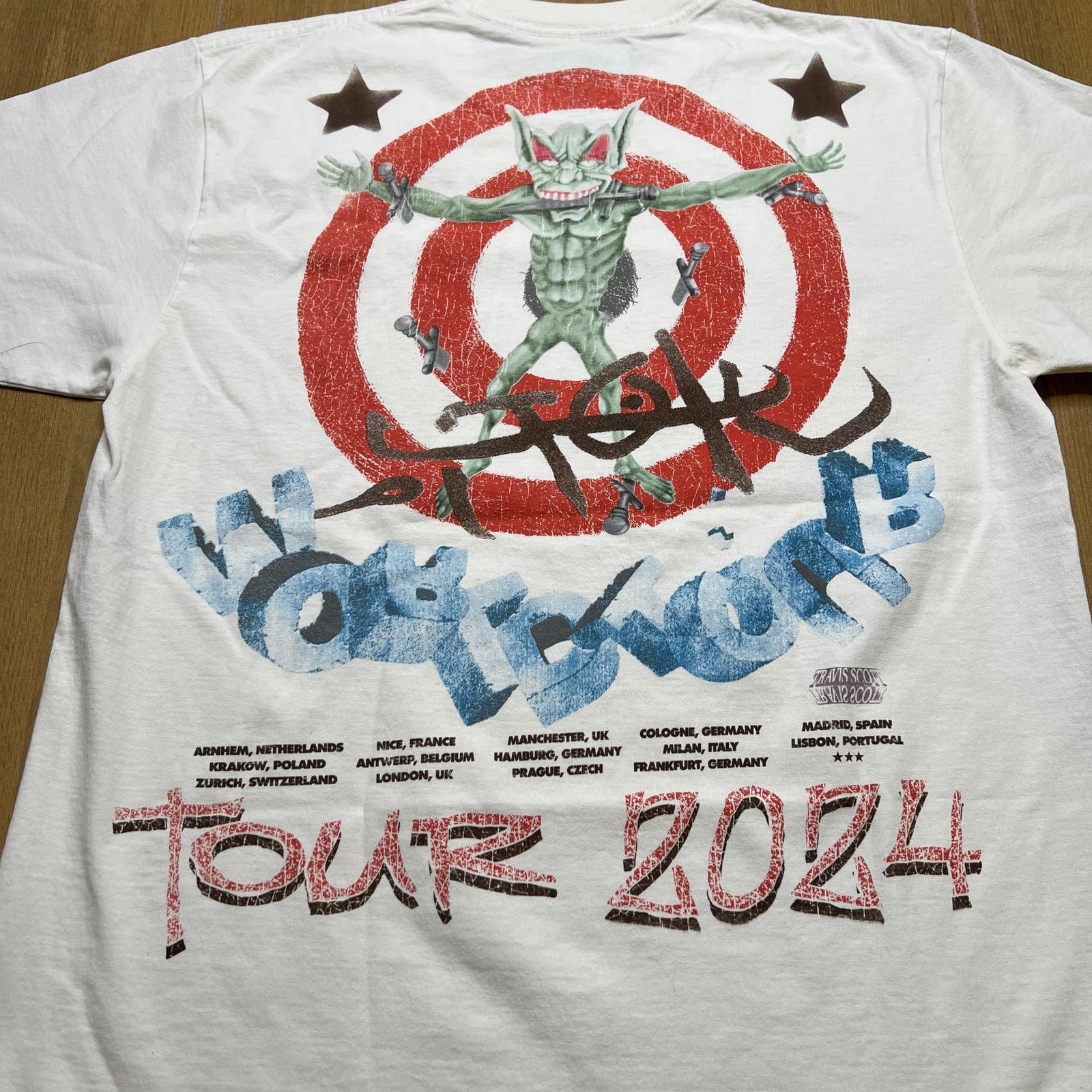 Vintage Travis Scott Utopia Circus Maximus Tour III Graphic T-shirt Size US L / EU 52-54 / 3 - 7 Thumbnail