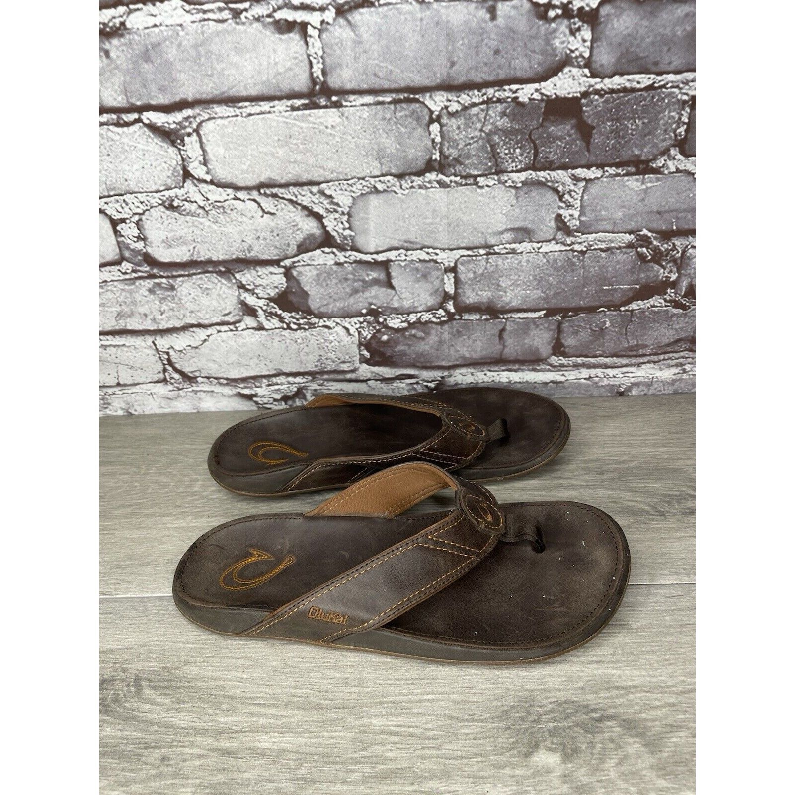 Olukai Olukai Nui-M Brown Leather Flip Flops Beach Sandals Men Sz 9 Size US 9 / EU 42 - 11 Thumbnail