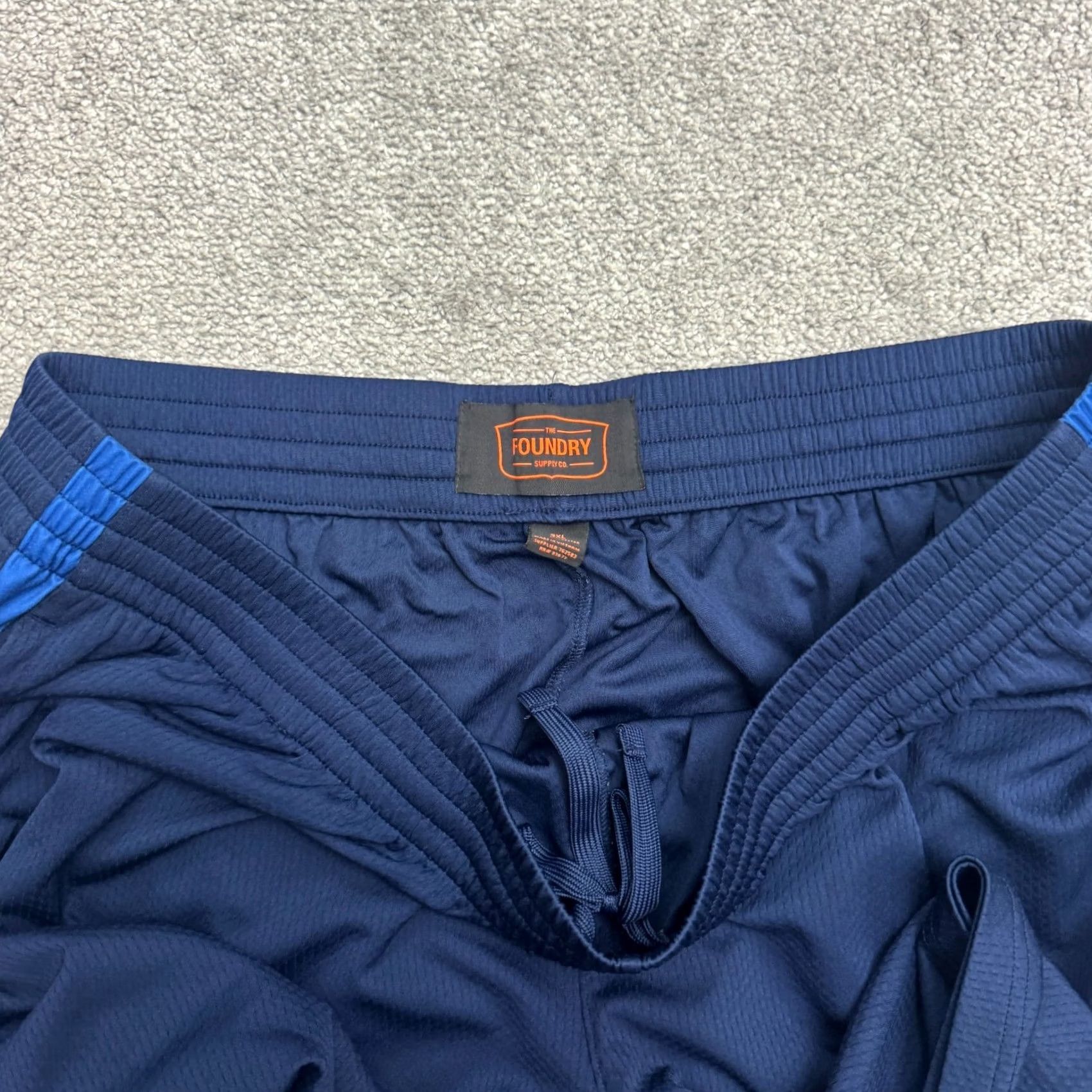 Vintage The Foundry Basketball Shorts Mens 3XL Navy Blue Athletic Activewear Shorts Size US 39 - 4 Thumbnail