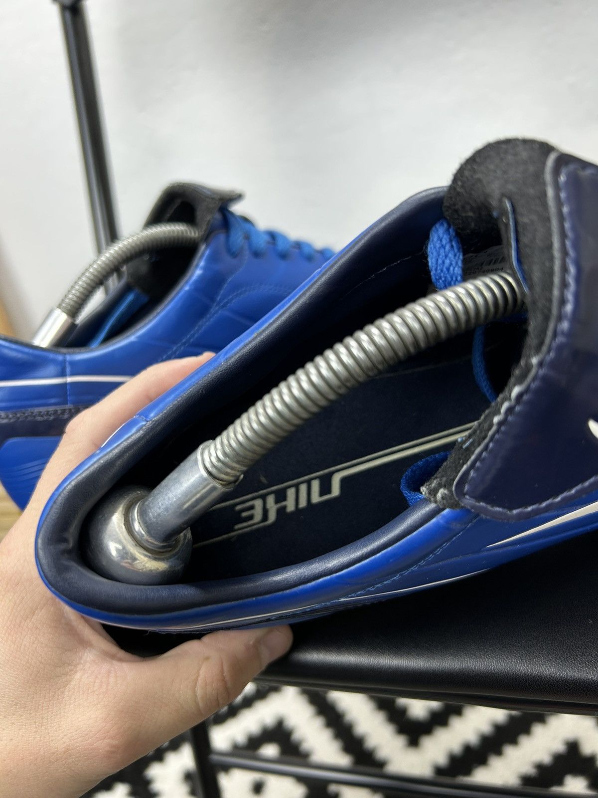 Nike × Vintage Nike Mercurial Vapor R9 TF Football Men’s Vintage Blue 2007 Size US 12 / EU 45 - 8 Thumbnail