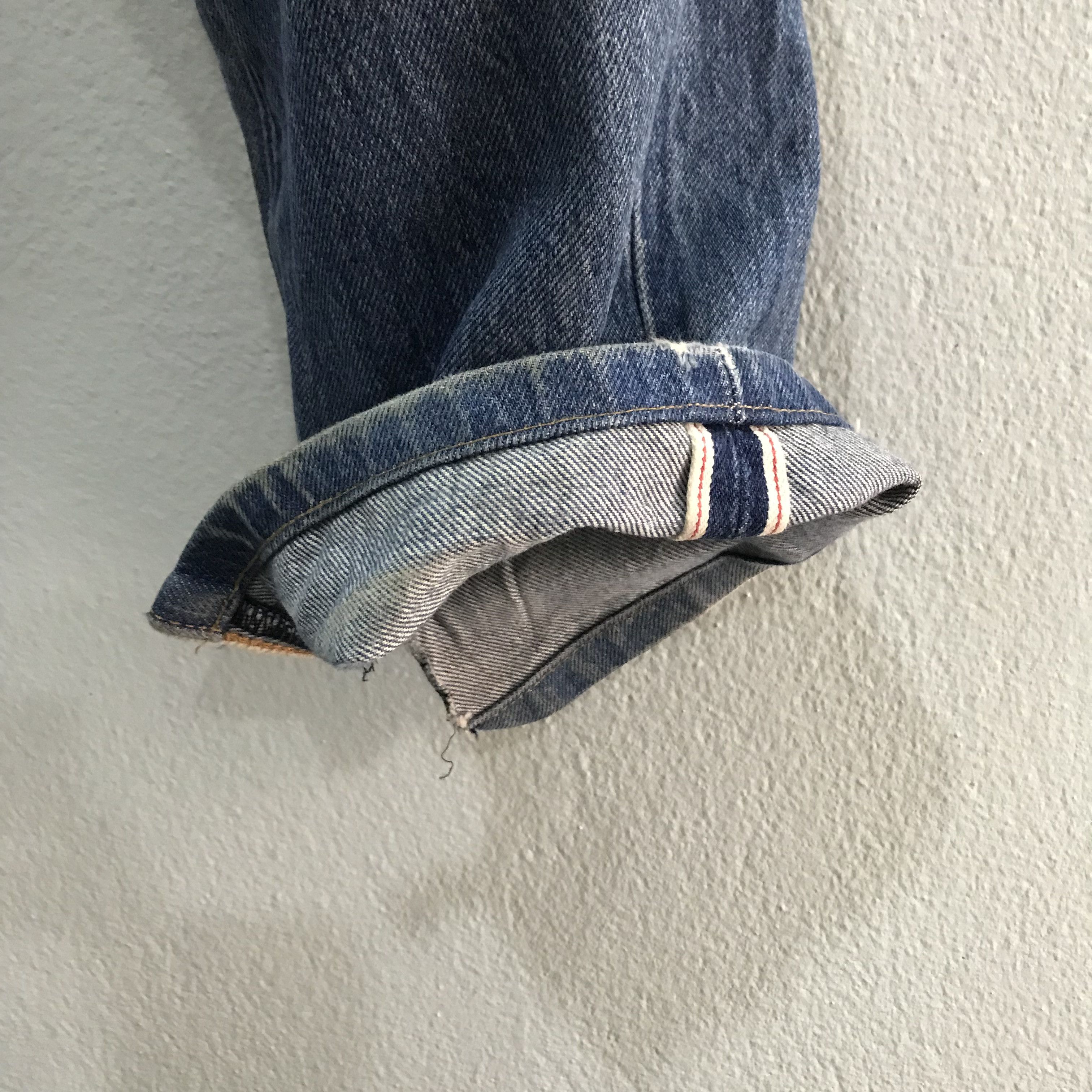 Levi's Vintage Levis 511 Blue Distressed Straight Leg Jeans Size US 30 / EU 46 - 7 Thumbnail