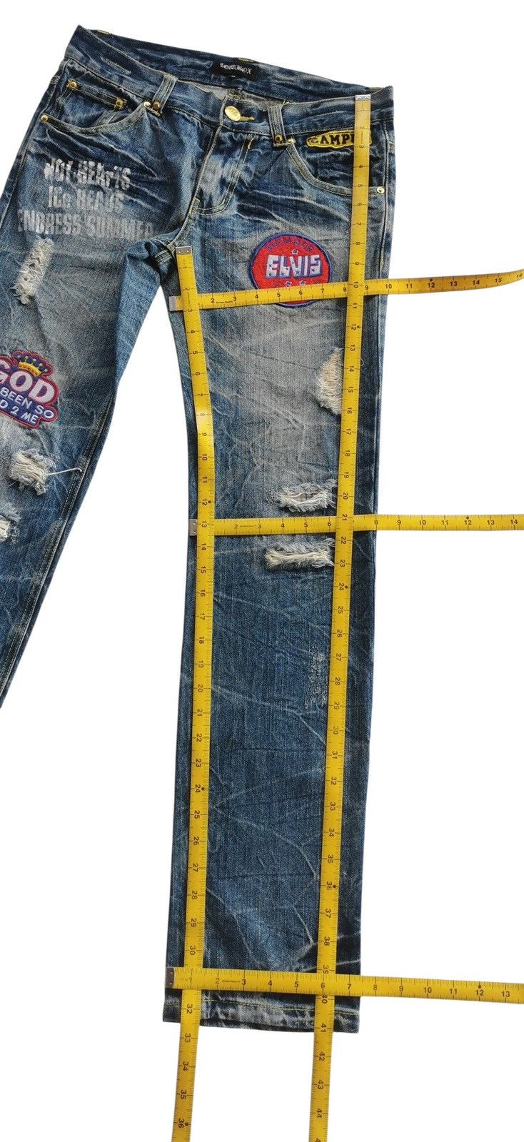 LOWBOX Avantgarde Lowbox Distressed Clawmark Elvis Patches Jeans Size US 31 - 11 Thumbnail