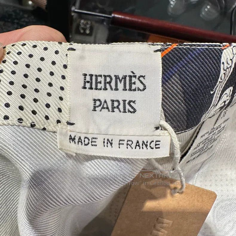 Hermes Hermes Printed Carriage Silk Midi Skirt Size 24" / US 00 / IT 34 - 3 Thumbnail