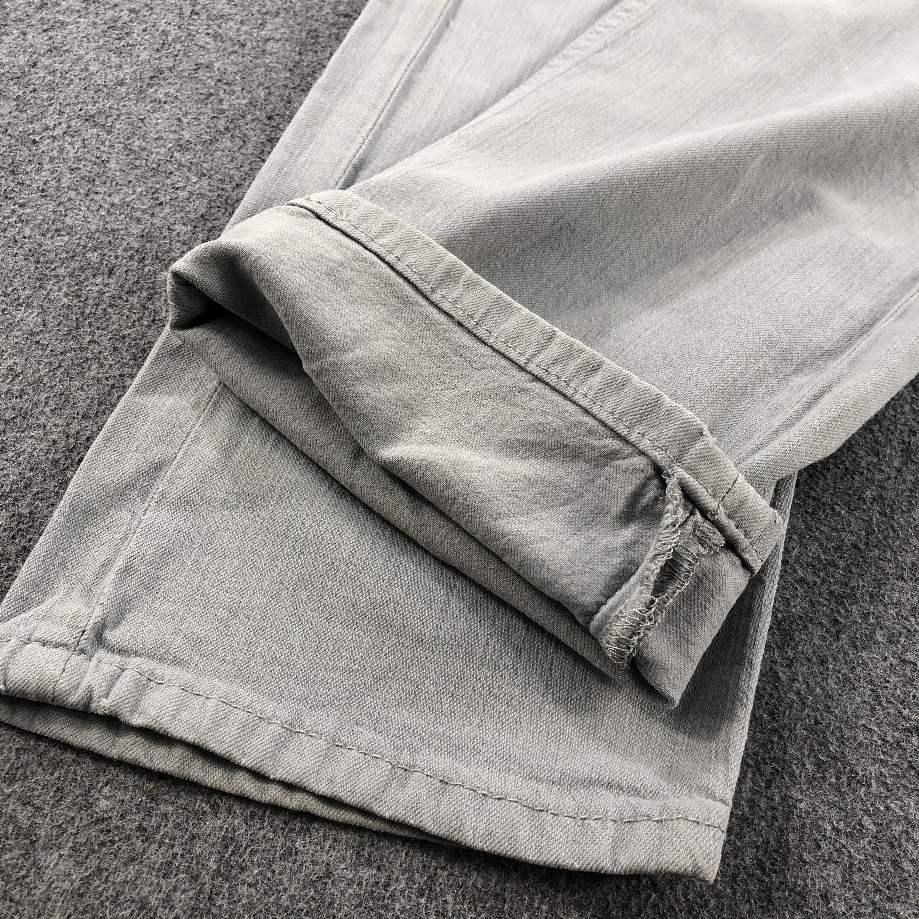 Levi's × Vintage Vintage Light Wash Levis 513 Jeans-JM1806 Size US 39 - 6 Thumbnail