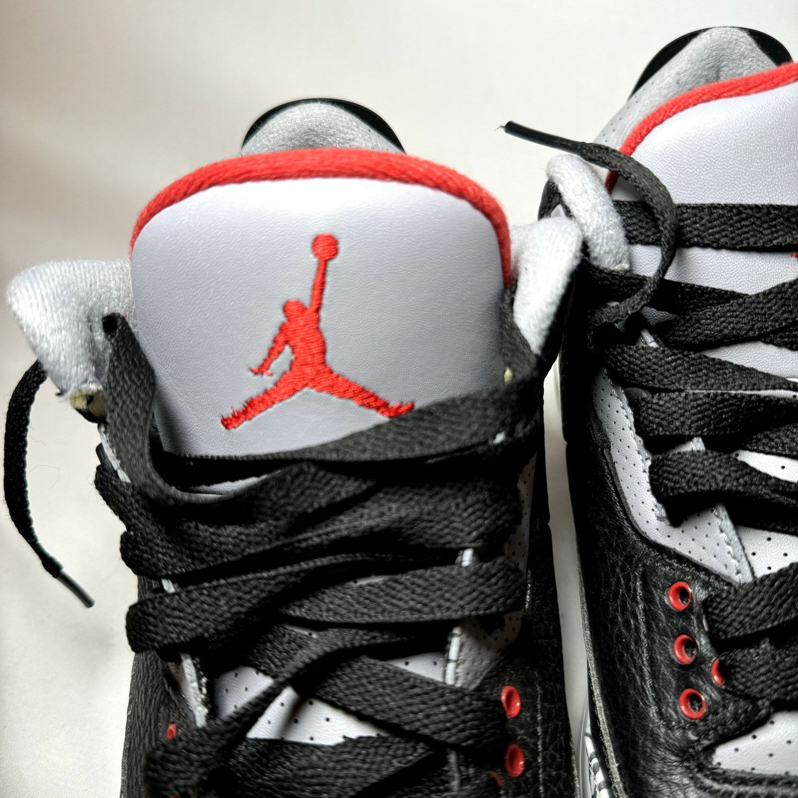 Jordan Brand × Nike Size 8.5 - Nike Air Jordan 3 Retro OG Black Cement 2018 Size US 8.5 / EU 41-42 - 5 Thumbnail