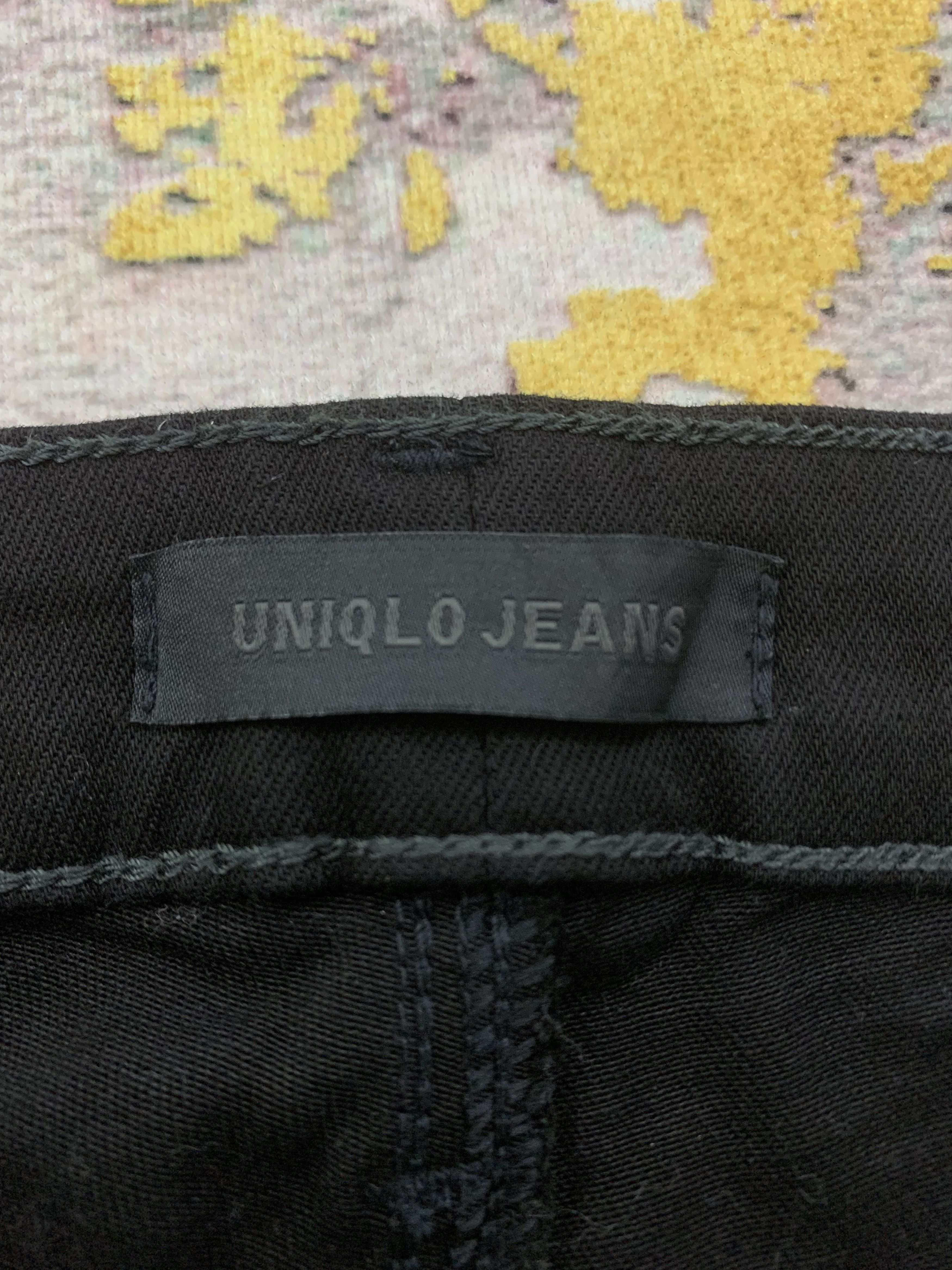 Uniqlo Uniqlo Pants size 27 Size 27" / US 4 / IT 40 - 5 Thumbnail