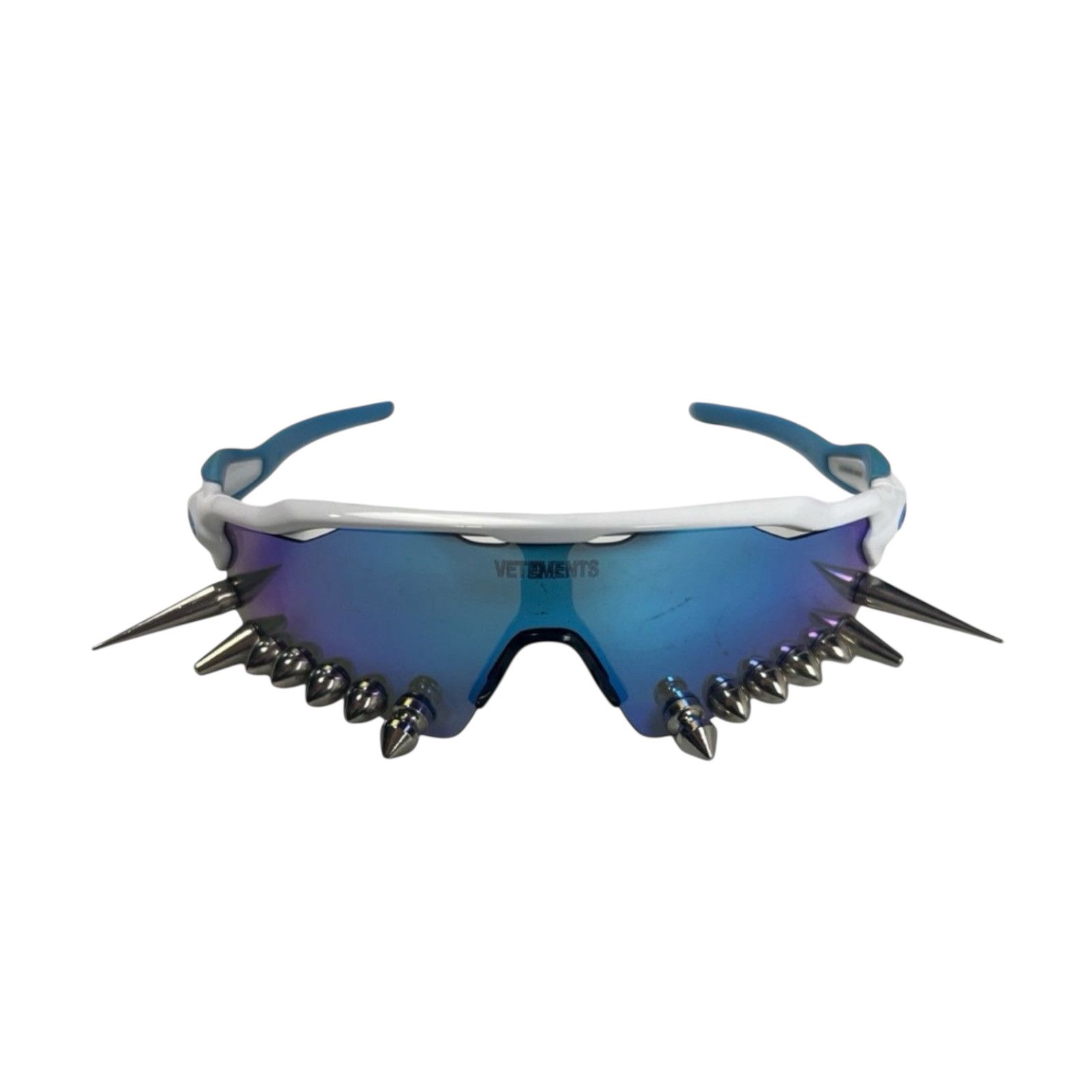 Vetements Vetements SS19 Runway Oakley Spike 400 Sunglasses Size ONE SIZE - 1 Thumbnail