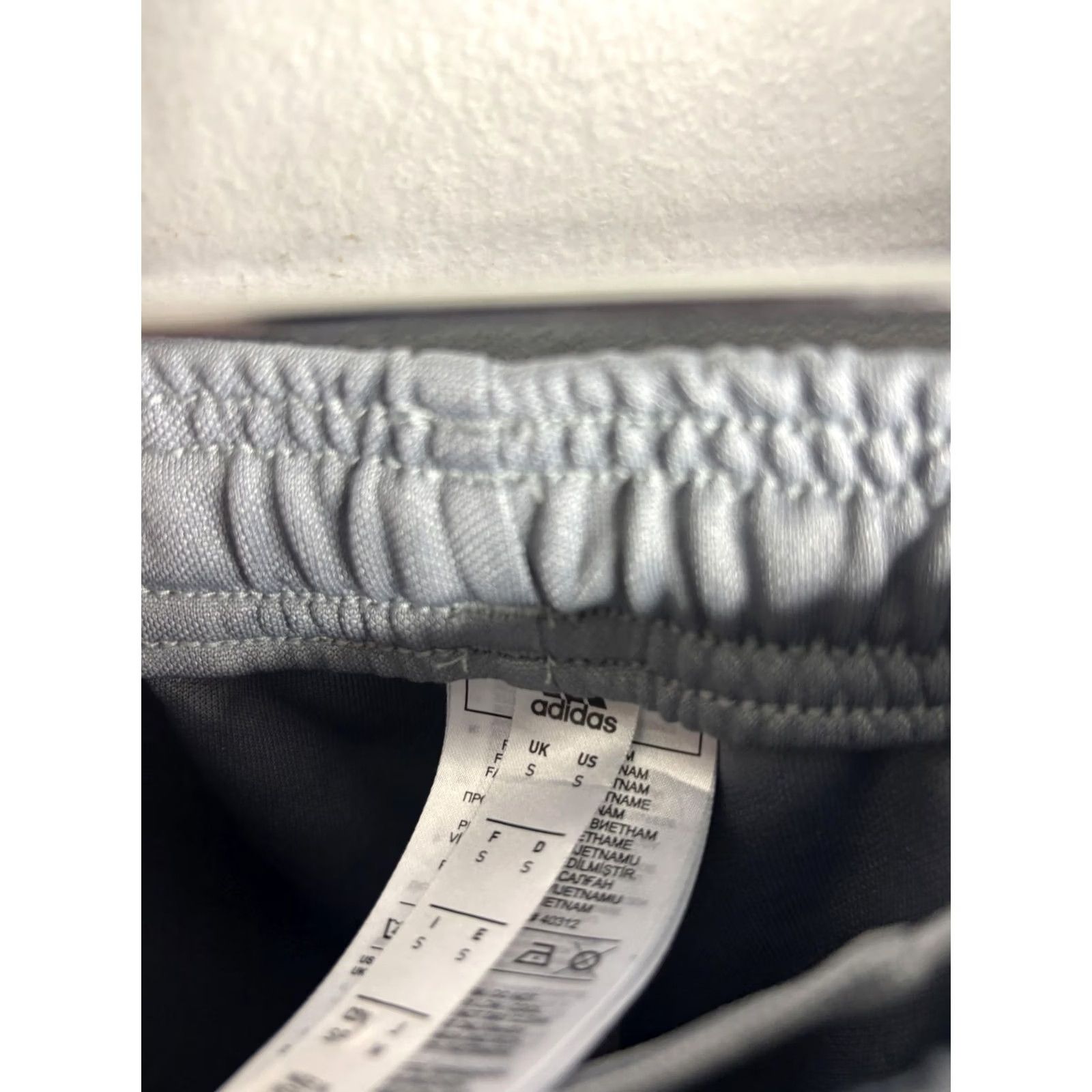 Adidas Adidas Pants Mens Small Gray AEROREADY Track Athletic Tapered Three Stripe Size US 29 - 3 Thumbnail