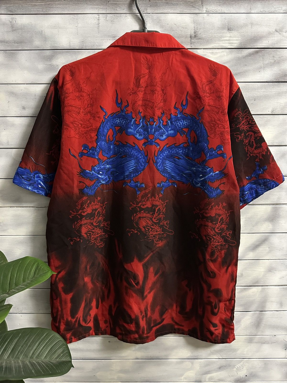 Other Rare Vintage Shirt Dragons in Fire Y2K Japan Style Size L Size US L / EU 52-54 / 3 - 6 Thumbnail