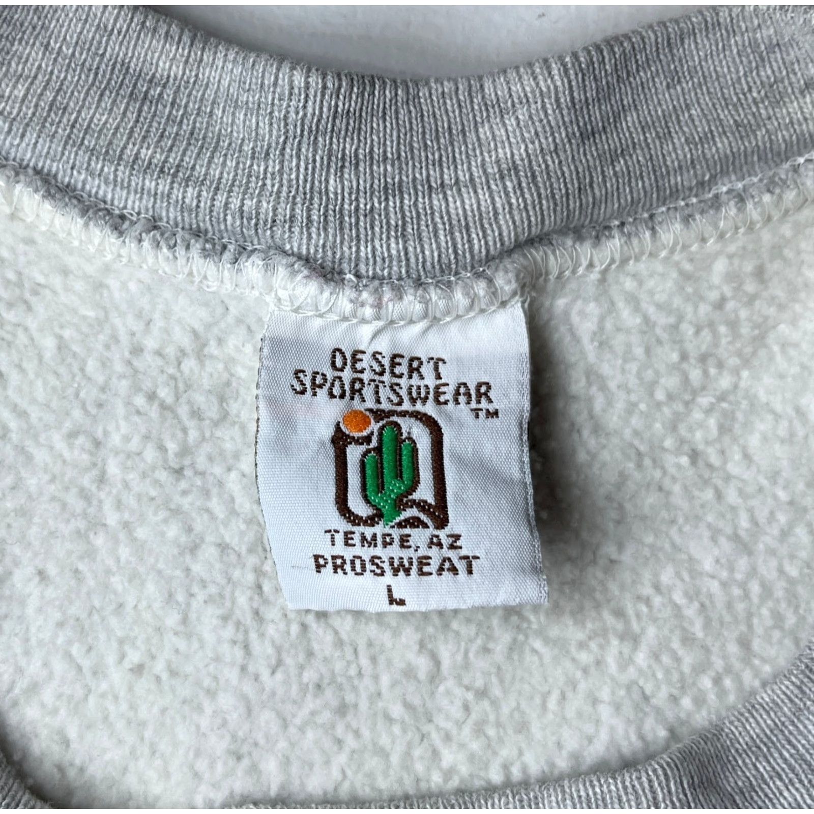 Vintage VINTAGE Desert Sportswear The University of California Berkeley Sweatshirt Men’s L Gray Crew Neck Fleece Logo 90s USA Decade" Size US L / EU 52-54 / 3 - 7 Thumbnail