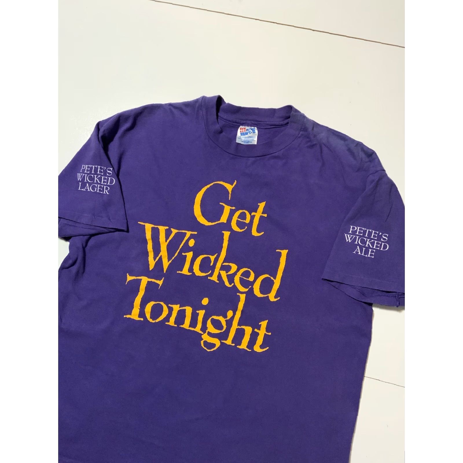 Hanes VINTAGE 90s Petes Wicked Ale Beer Get Wicked Tonight Purple Single Stitch T-Shirt XL Mens/Adults Purple Shirt Size US XL / EU 56 / 4 - 3 Thumbnail