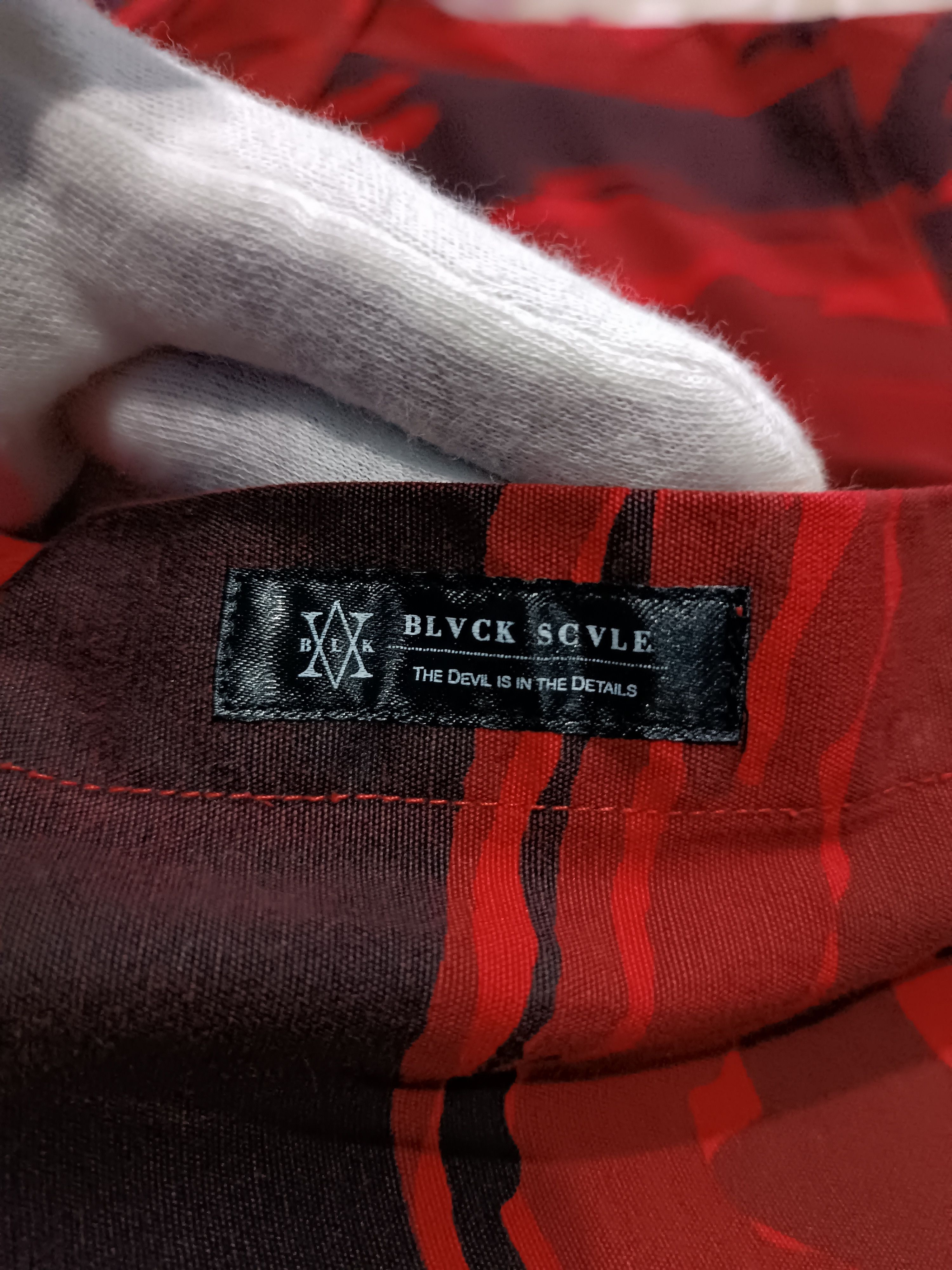 Black Scale Black Scale Red and Black Tiger Stripe Cotton Shirt Size US M / EU 48-50 / 2 - 8 Thumbnail