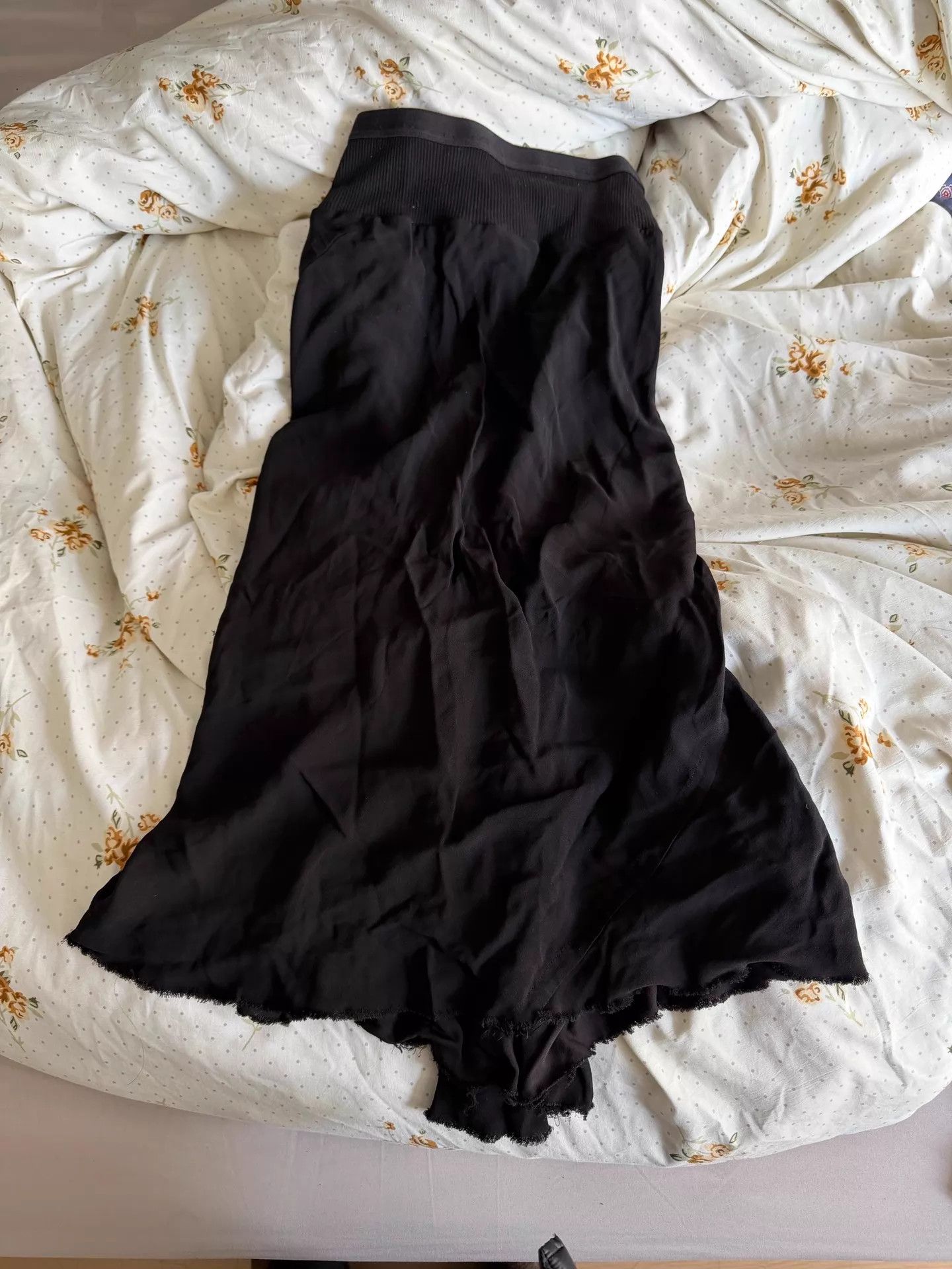 Rick Owens Rick Owens Black Fish Tail Midi Skirt IT 40 Size 27" / US 4 / IT 40 - 1 Thumbnail