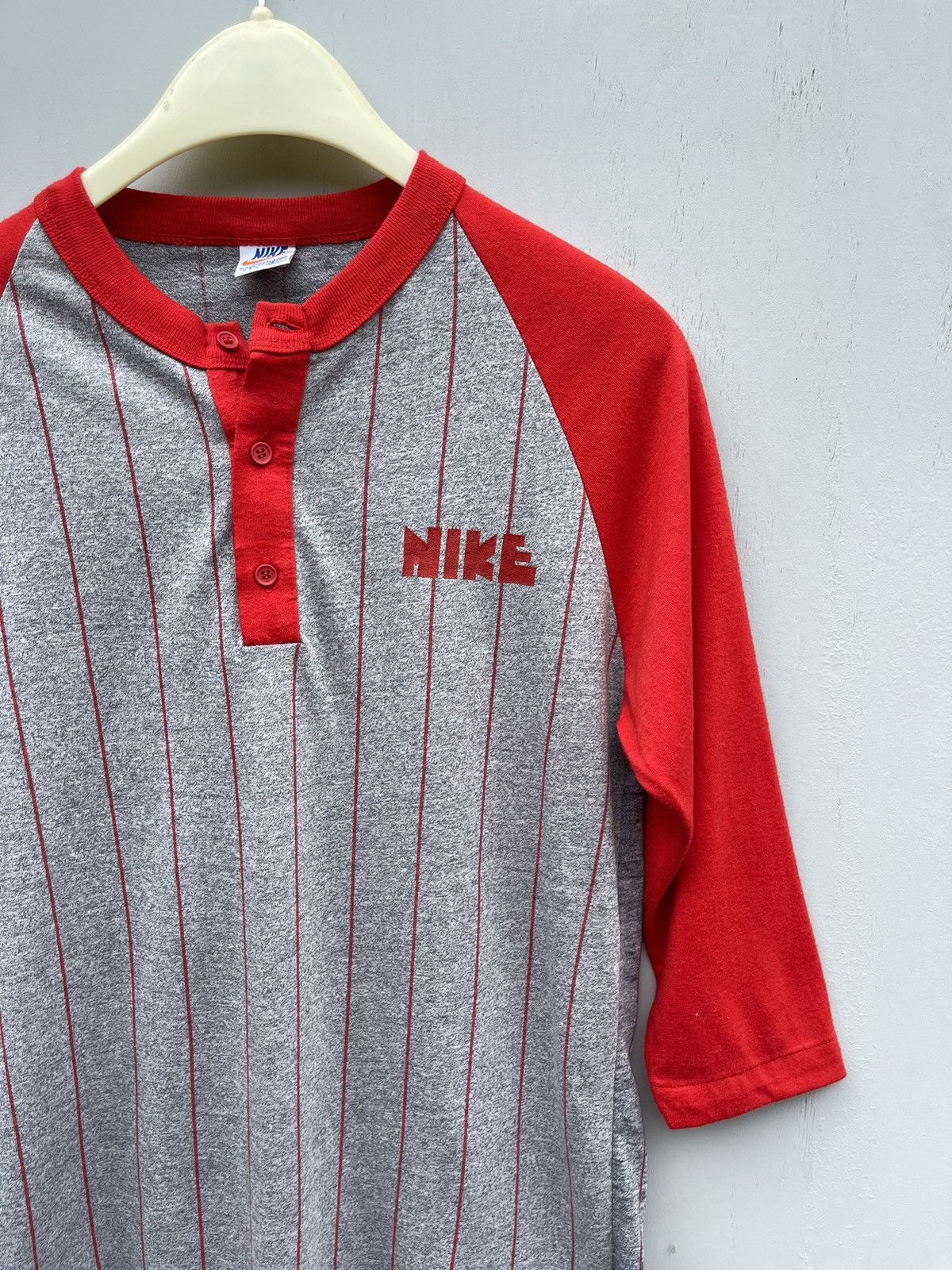 Nike Vintage Nike Block Letter Raglan 70s Rare Baseball T Shirt Size US S / EU 44-46 / 1 - 2 Thumbnail