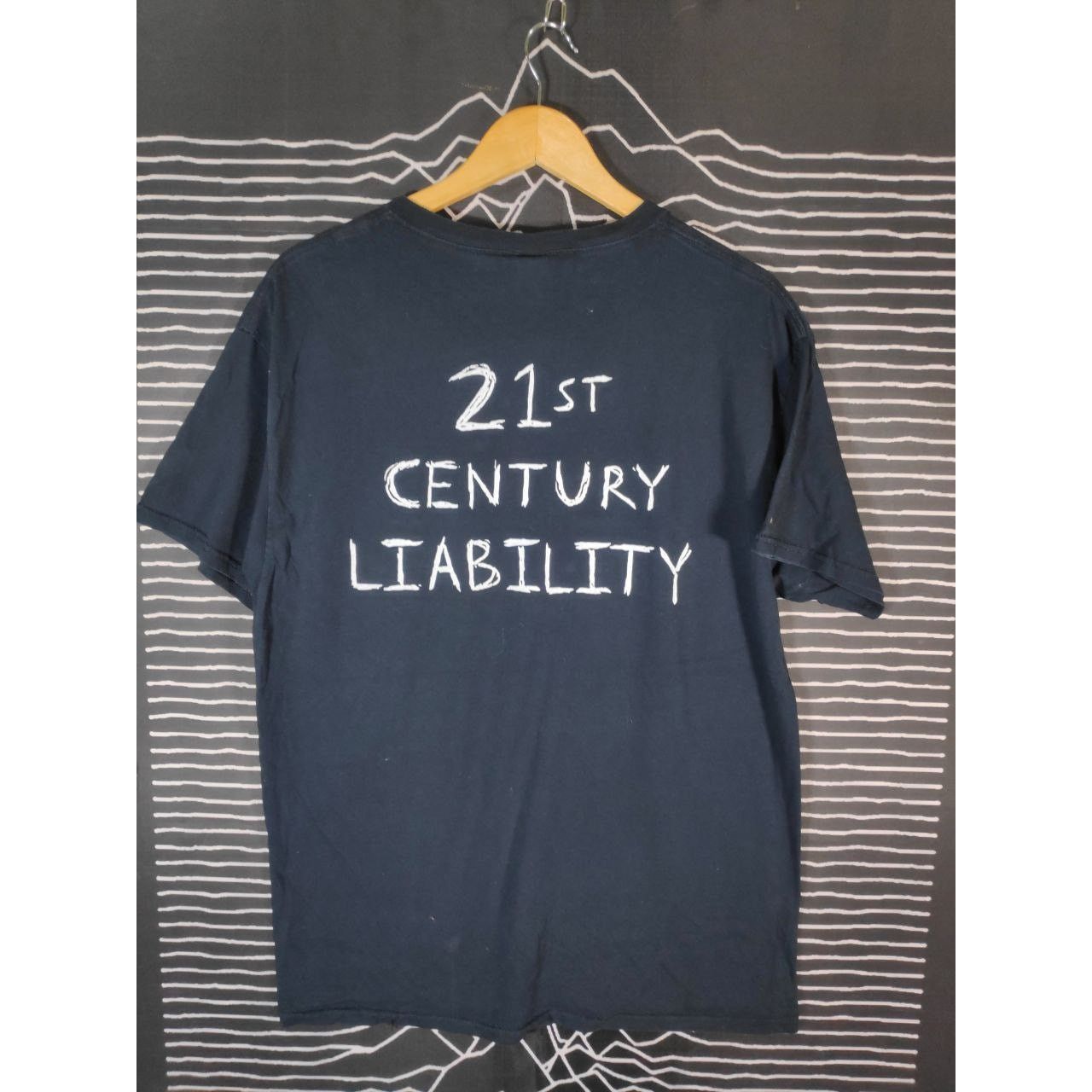 Fruit Of The Loom YUNGBLUD 21st Century Liability Album Promo Tee Size L Size US L / EU 52-54 / 3 - 2 Thumbnail