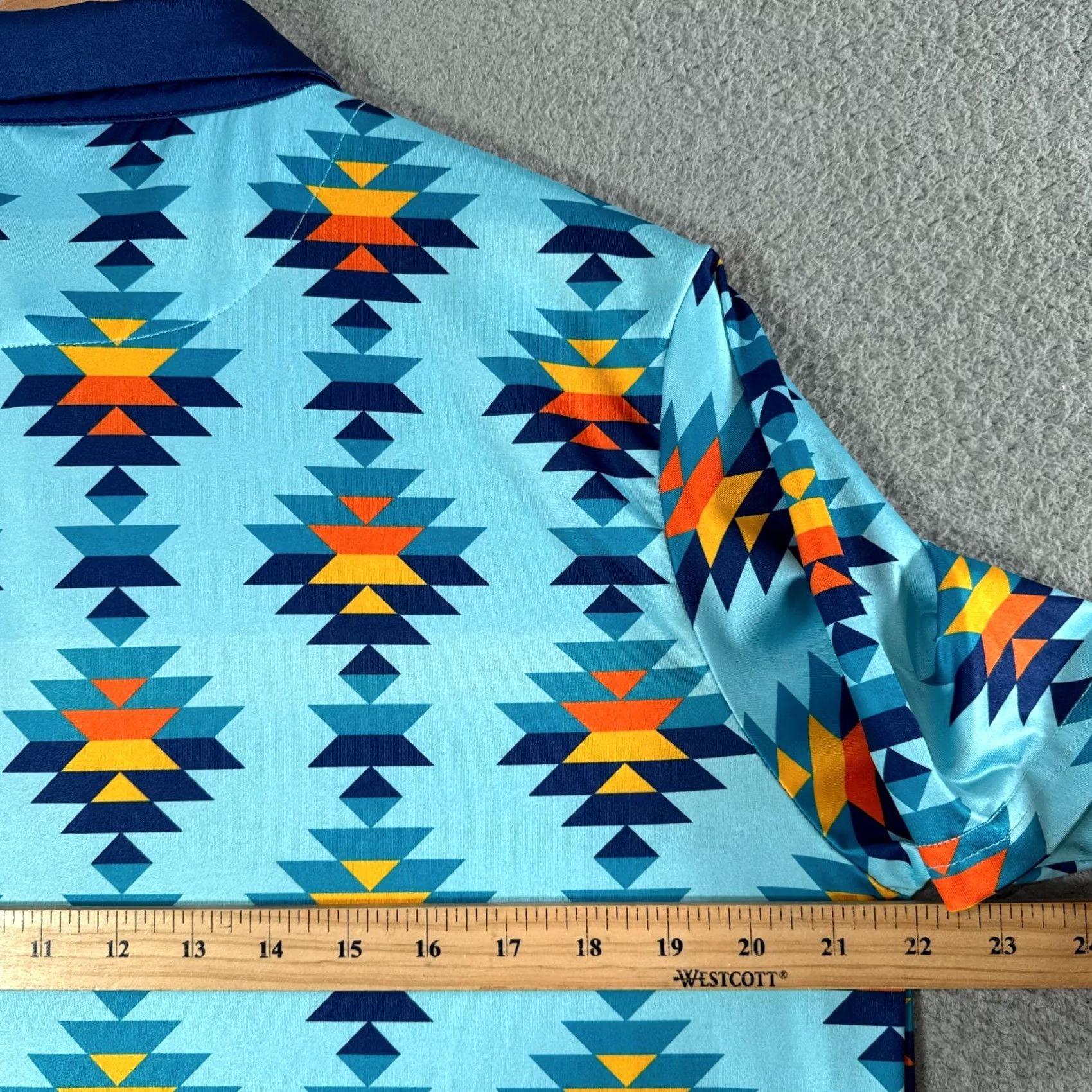 Vintage Pins & Aces Polo Shirt Mens L Blue Aztec Southwestern Print Golf Performance Shirt Size US L / EU 52-54 / 3 - 6 Thumbnail