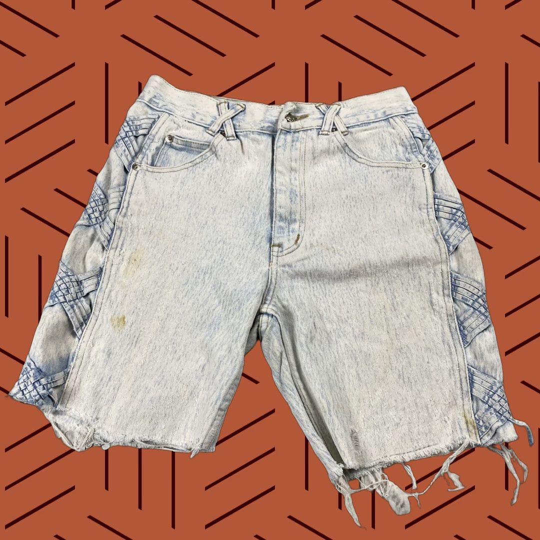 Vintage VINTAGE Anti-basic 80s High Waisted Cut-Off Mom Shorts Denim Jorts Women's 9/10 Blue New Wave Size 30" / US 8 / IT 44 - 1 Thumbnail