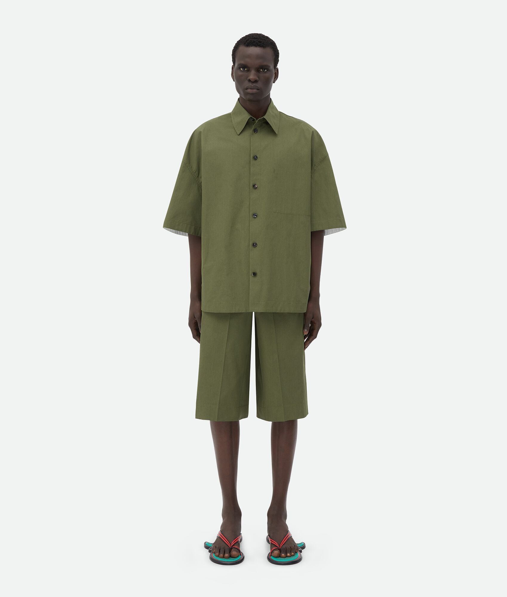 Bottega Veneta o1w1db10825 Compact Cotton Shorts in Thyme Size US 34 / EU 50 - 5 Thumbnail