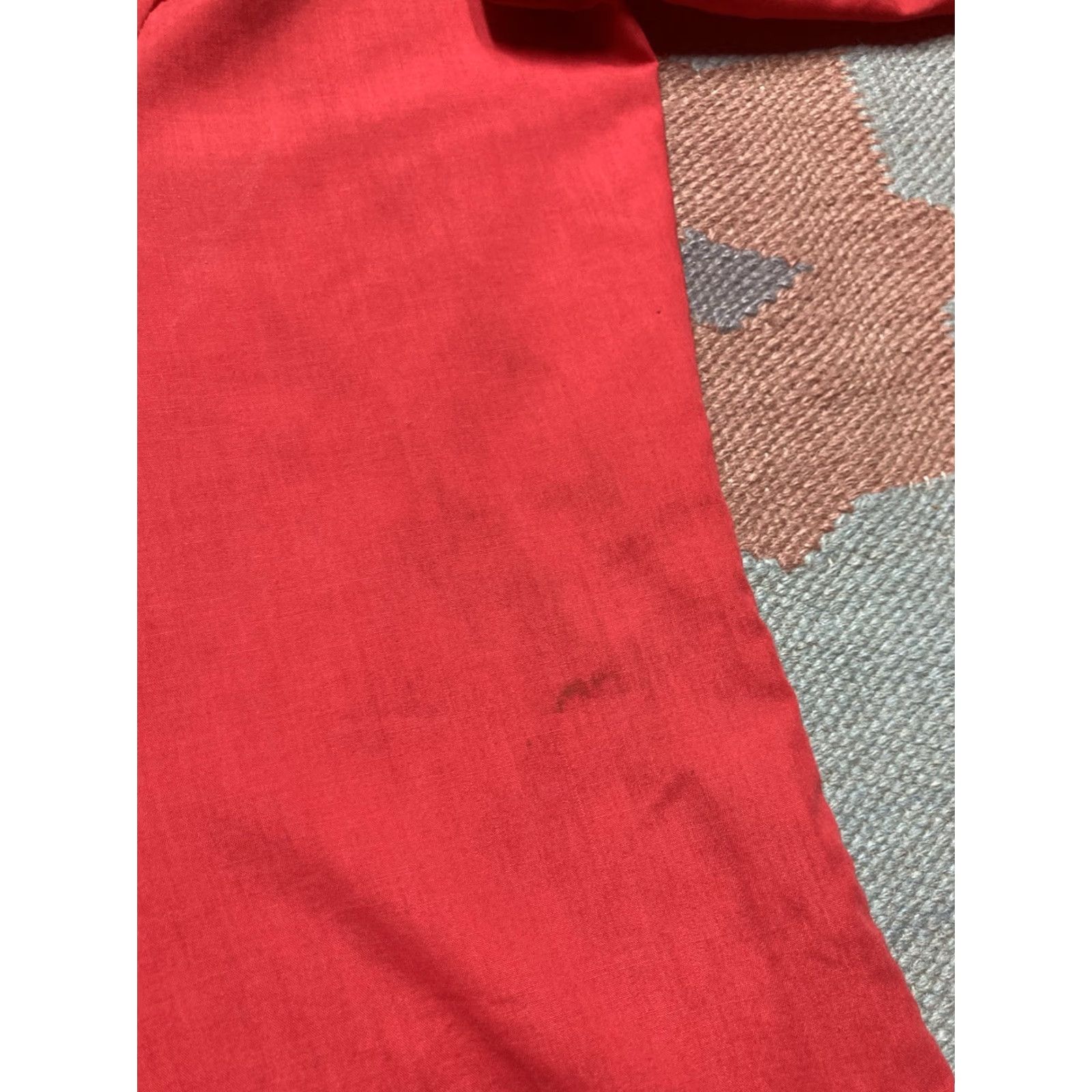 Vintage VINTAGE Pearl snap western shirt long sleeve extra long tails red dagger large Shirt Mens L Red western long sleeve snap Size US L / EU 52-54 / 3 - 7 Thumbnail