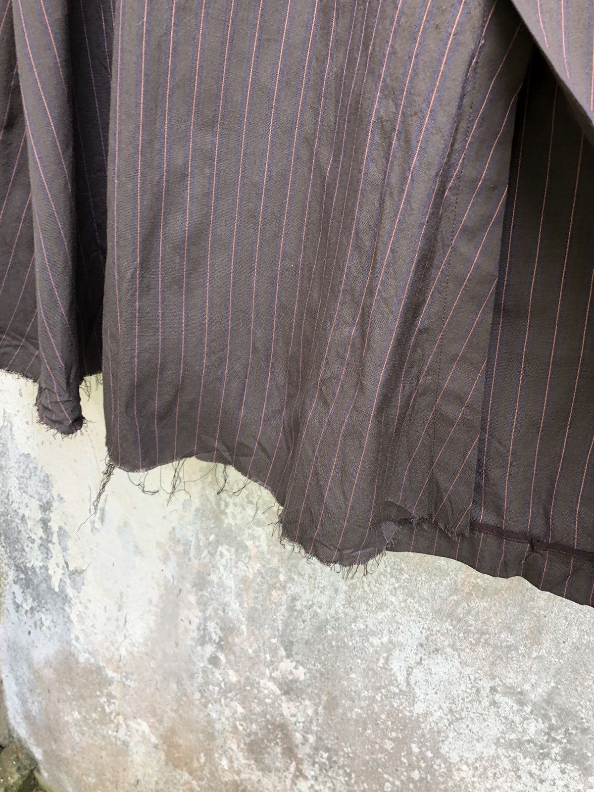If Six Was Nine × Japanese Brand × Maison MIHARA YASUHIRO Miharayasuhiro Pencil Stripe Raw Seam Maxi Skirt Size 27" / US 4 / IT 40 - 4 Thumbnail