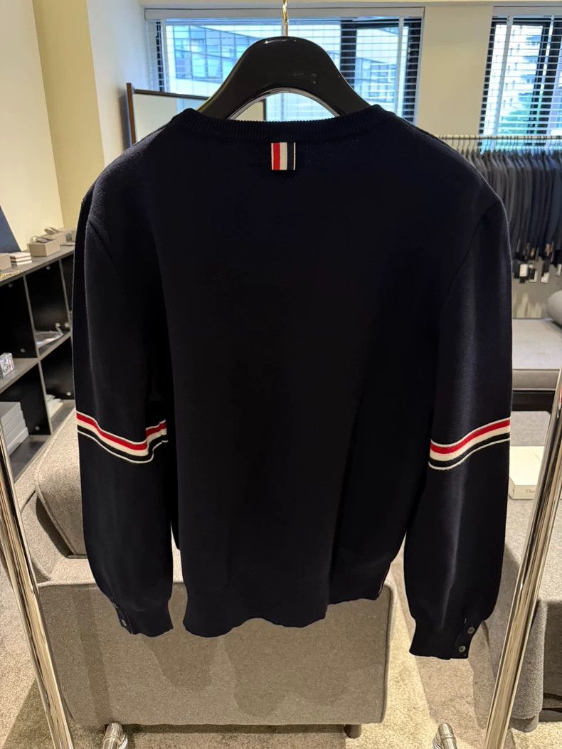 Thom Browne Thom Browne Classic double-sleeved knitted shirt Sweater 2 Size US XL / EU 56 / 4 - 2 Thumbnail