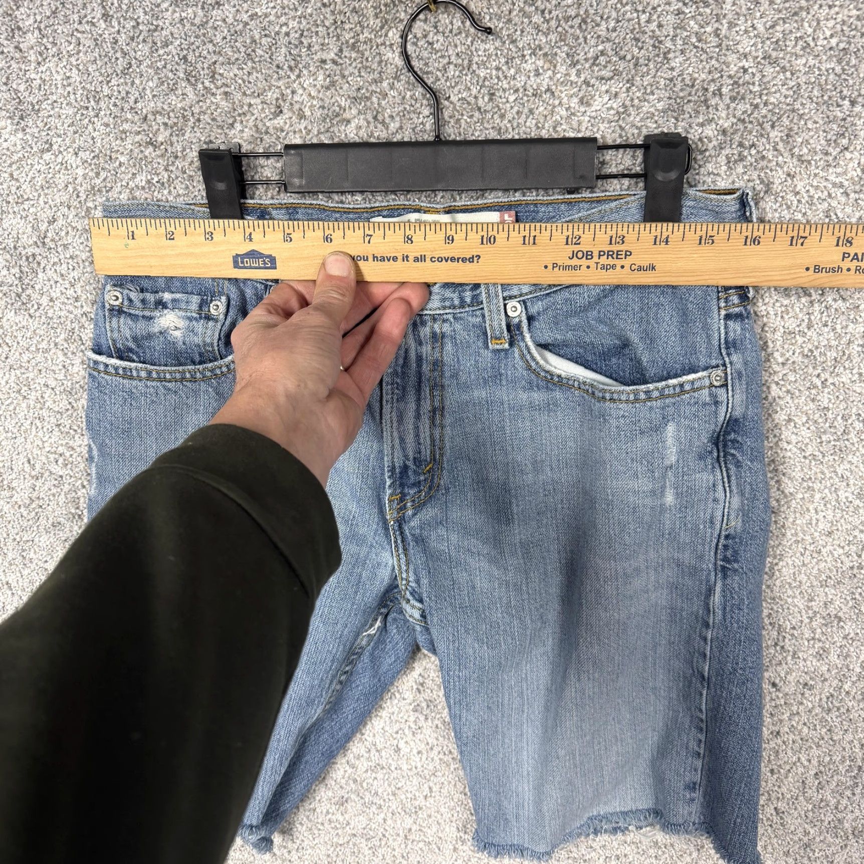 Levi's Levi's Bermuda Shorts - Denim 32x10 Medium Blue Distressed Grunge Hipster Retro 5-Pocket Zip Fly Men Casual Vintage No Size US 32 / EU 48 - 2 Thumbnail