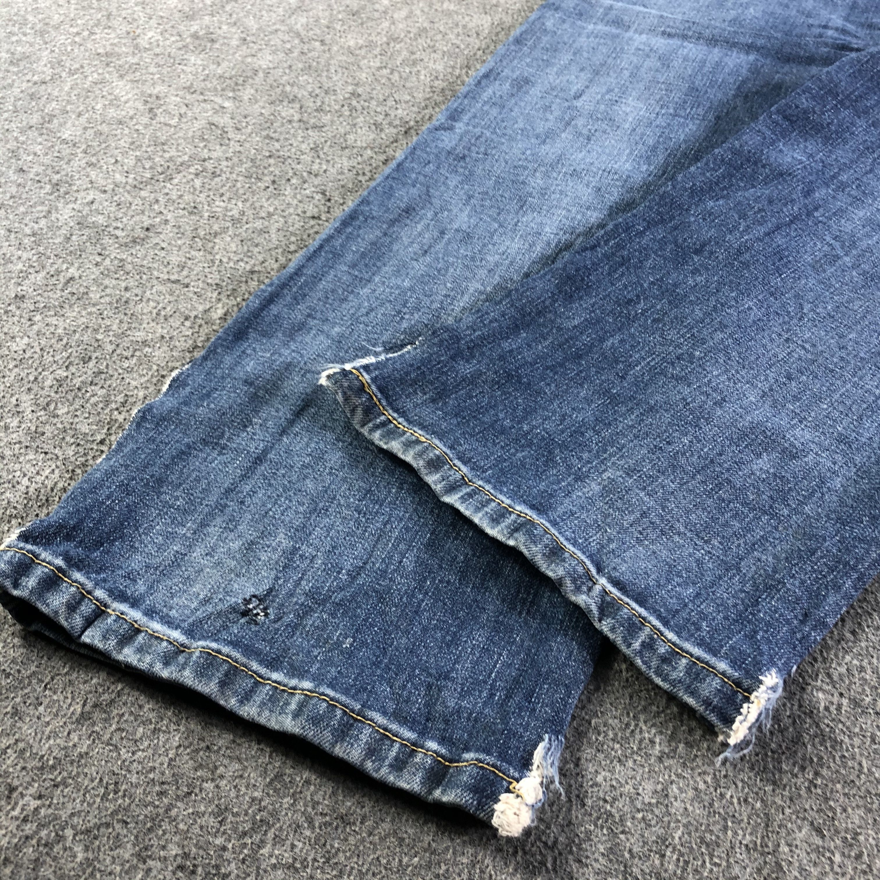 Levi's Vintage Blue Wash Levis 514 Jeans-J4508 Size US 31 - 6 Thumbnail