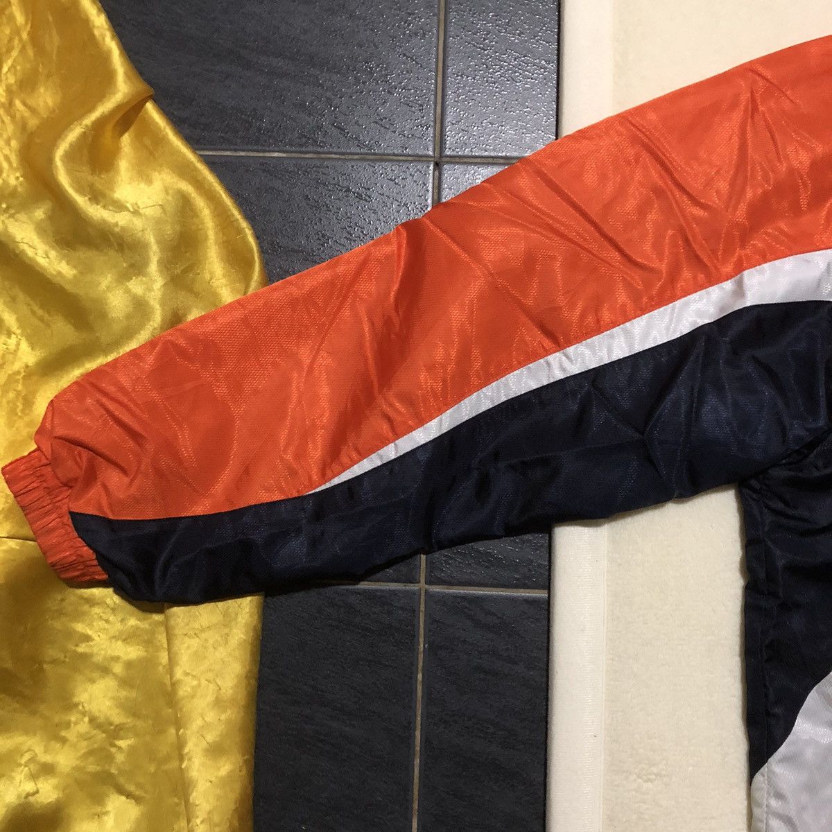 Japanese Brand × Vintage Japanese Brand YONEX Light Jacket Size US XL / EU 56 / 4 - 4 Thumbnail