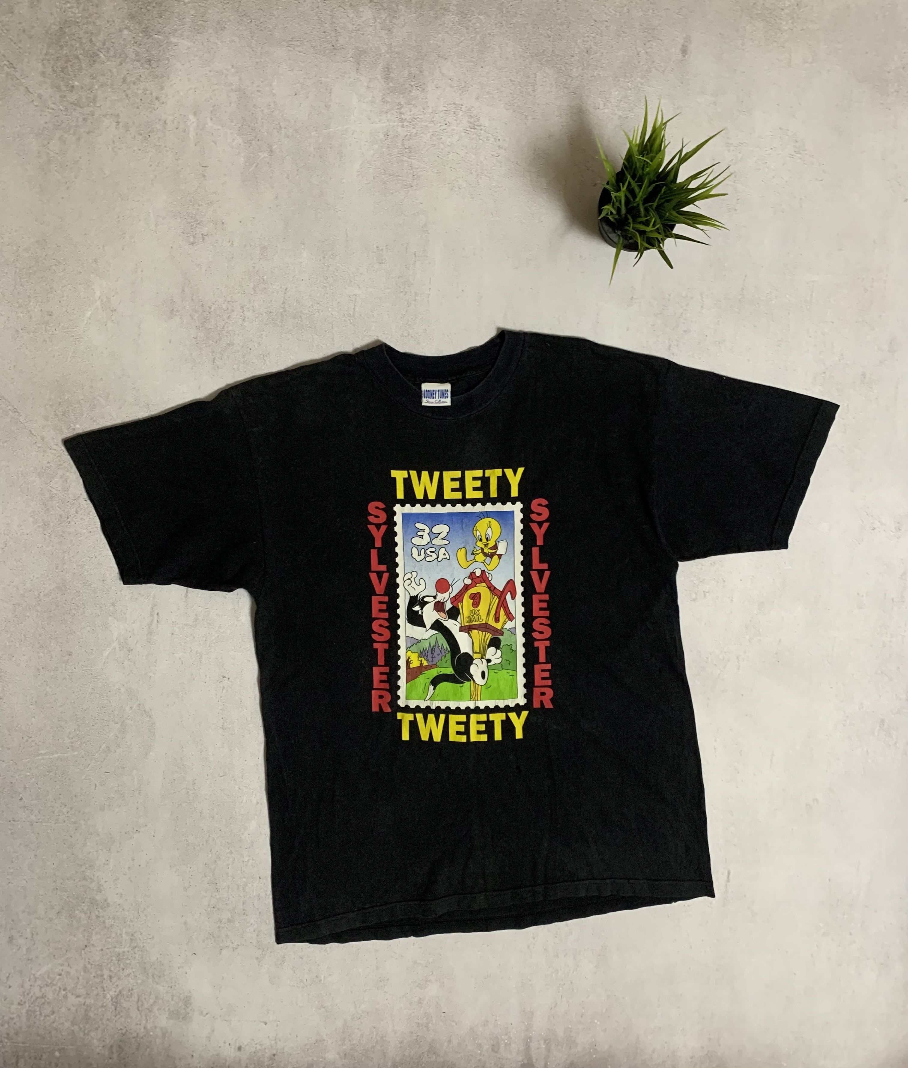 Vintage × Warner Bros Vintage Looney Tunes T Shirt Tee 1997 USA Sylvester Tweety Size US L / EU 52-54 / 3 - 1 Thumbnail