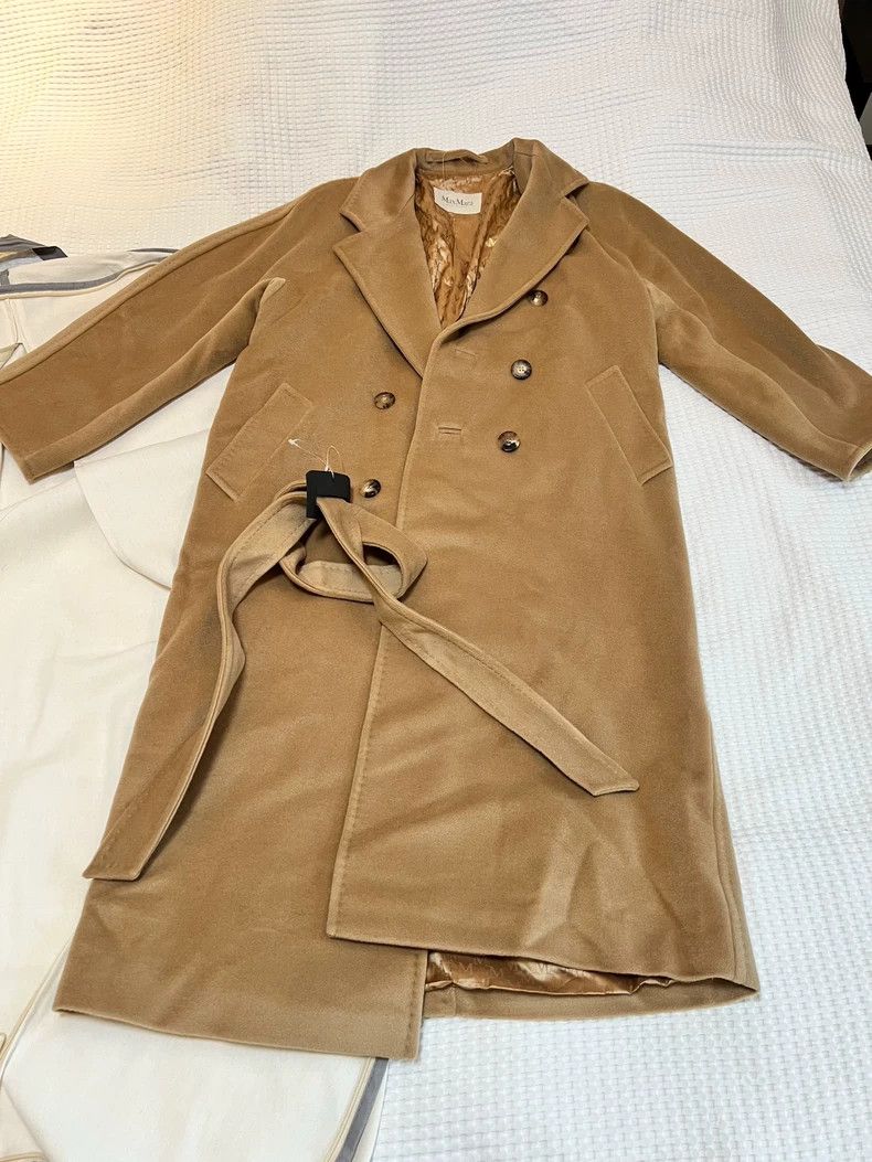 Max Mara Max Mara 101801 Madame coat classic camel. Size L / US 10 / IT 46 - 1 Thumbnail