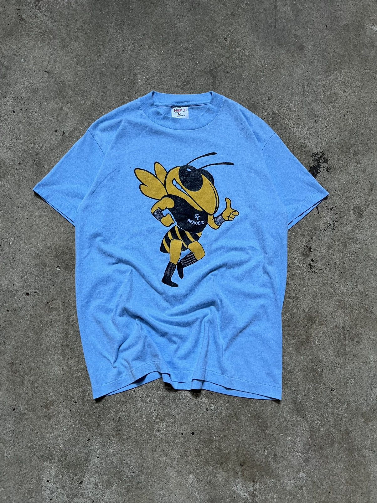 NCAA Vintage 1980s Georgia Tech Yellow Jackets Buzz Aerobics Tee Size US M / EU 48-50 / 2 - 2 Thumbnail