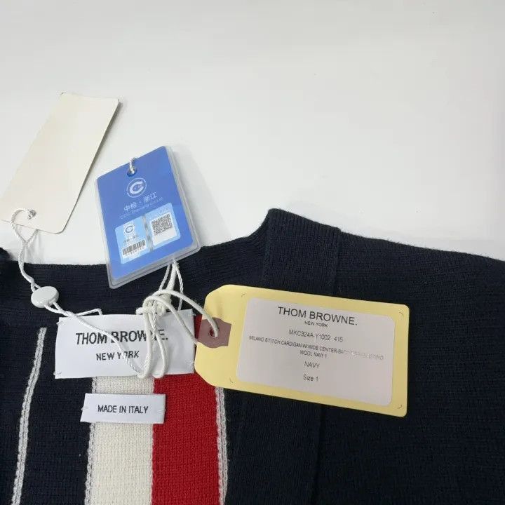 Thom Browne Thom Browne Black V-Neck Wool Sweater -2507 Size US S / EU 44-46 / 1 - 6 Thumbnail