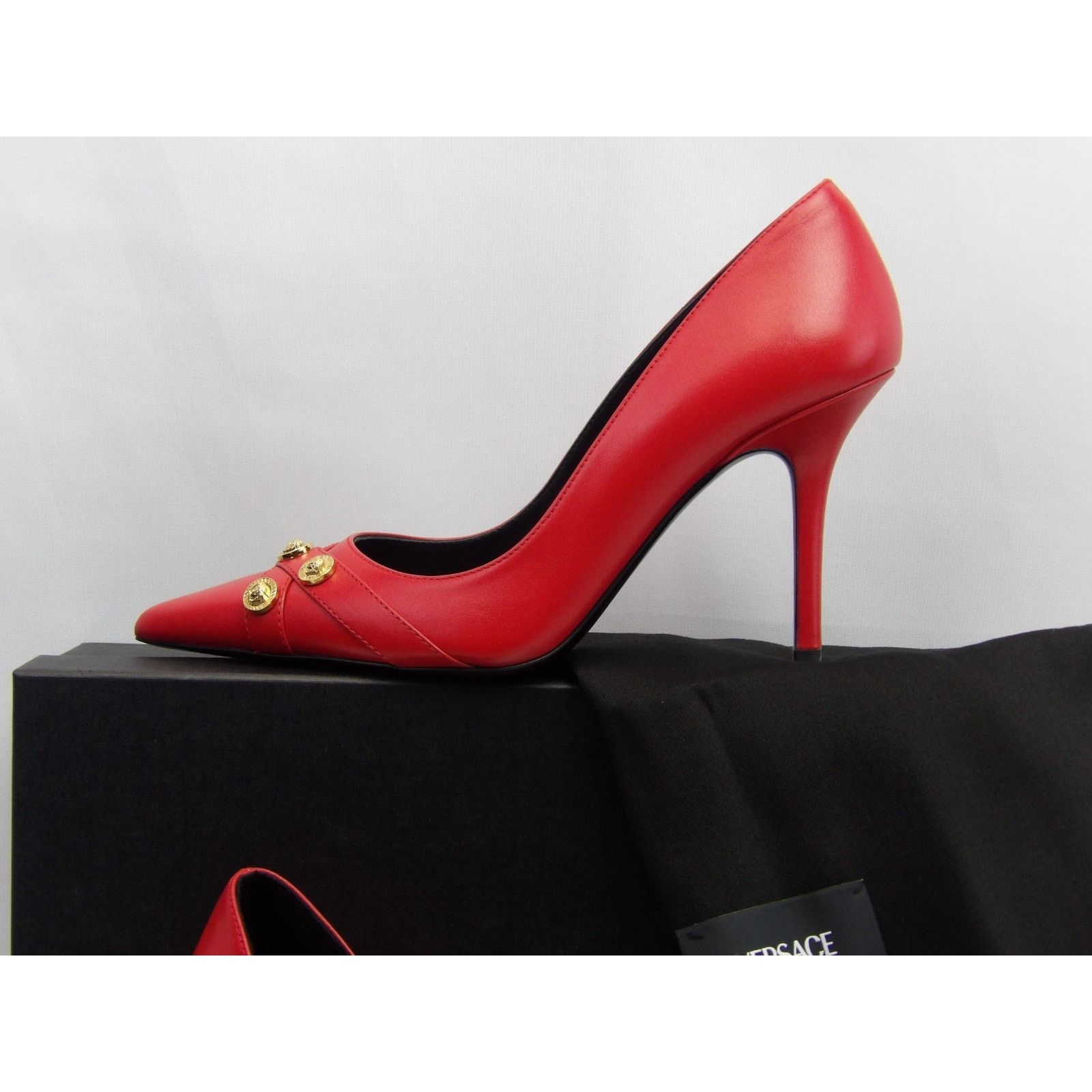 Versace NIB VERSACE RED LEATHER GOLD MEDUSA LOGO STUDS PUMPS 40 Size US 10 / IT 40 - 7 Thumbnail