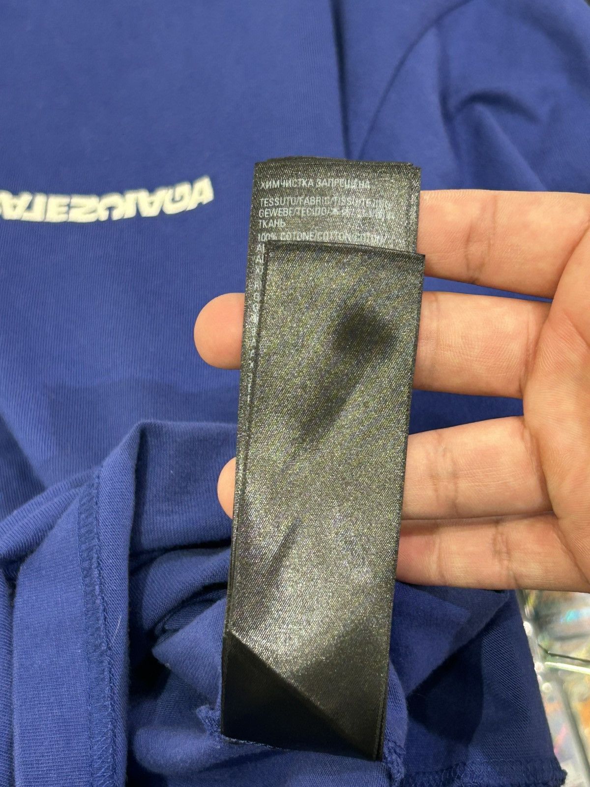 Balenciaga Balenciaga turn artwork embroidered tee blue cream Size US M / EU 48-50 / 2 - 12 Thumbnail
