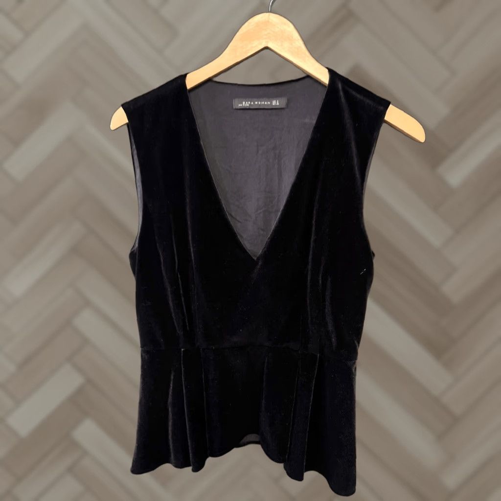 Zara ZARA Blouse Women's Velour Sleeveless Medium Black Size M / US 6-8 / IT 42-44 - 1 Thumbnail