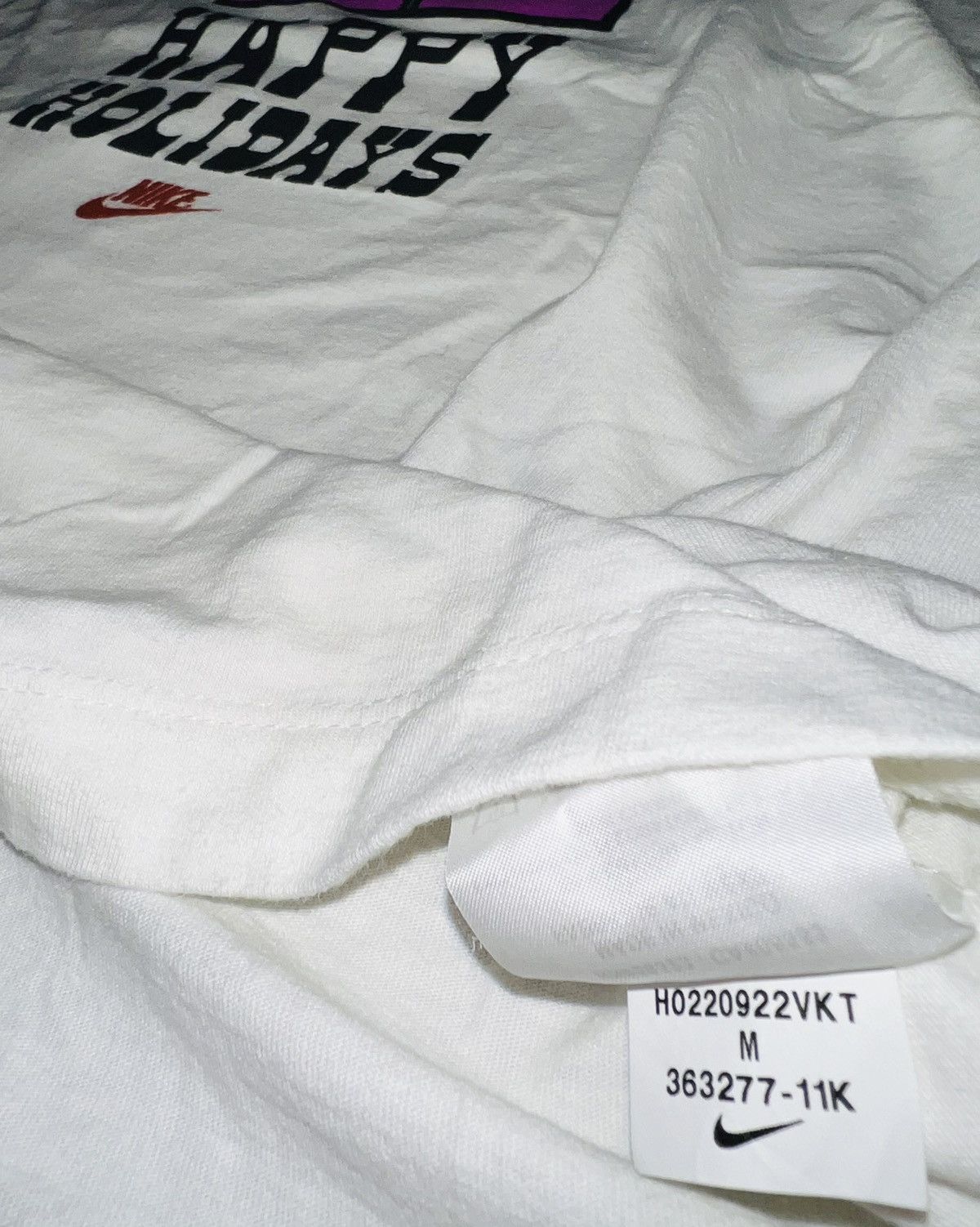 Holiday Brand × Nike NIKE HAPPY HOLIDAYS Size US M / EU 48-50 / 2 - 11 Thumbnail