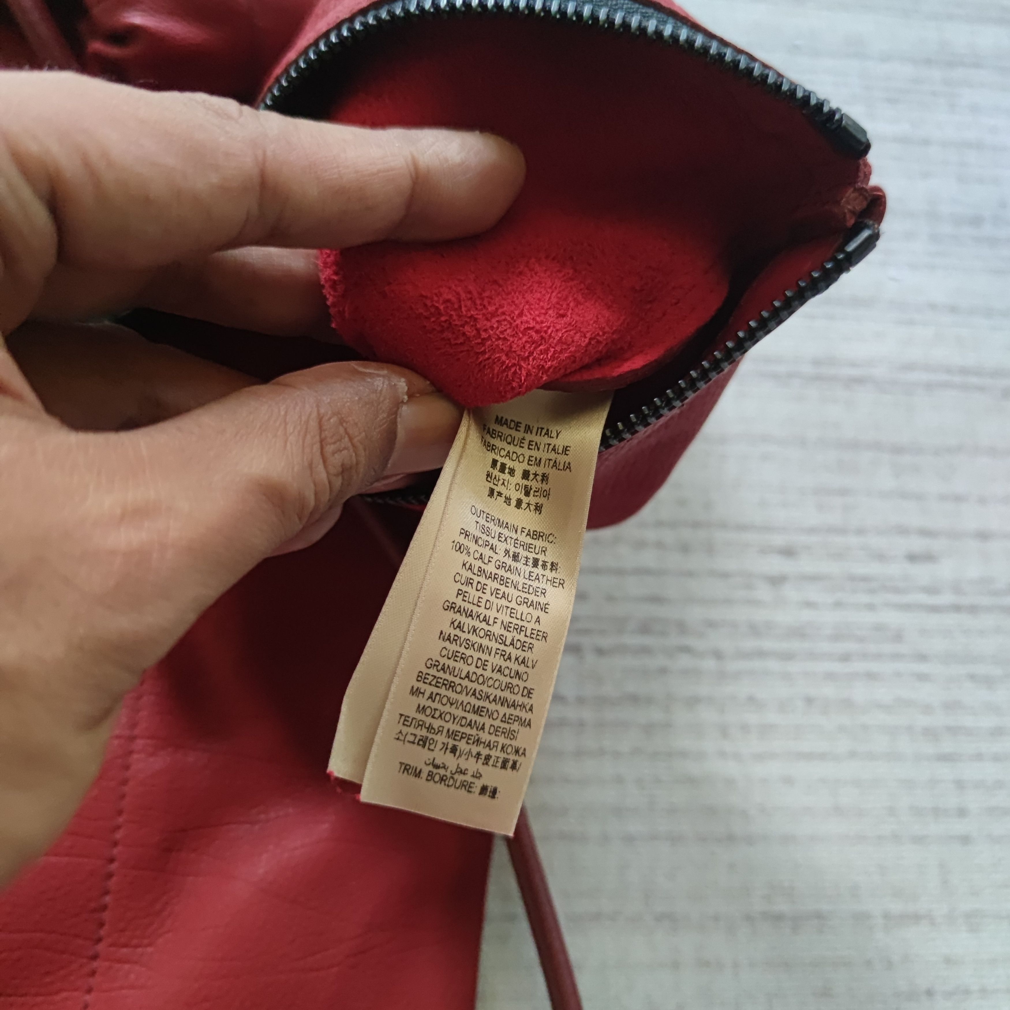 Burberry × Burberry Prorsum AUTHENTIC SS14 BURBERRY RED LEATHER DRAWSTRING BAG Size ONE SIZE - 11 Thumbnail