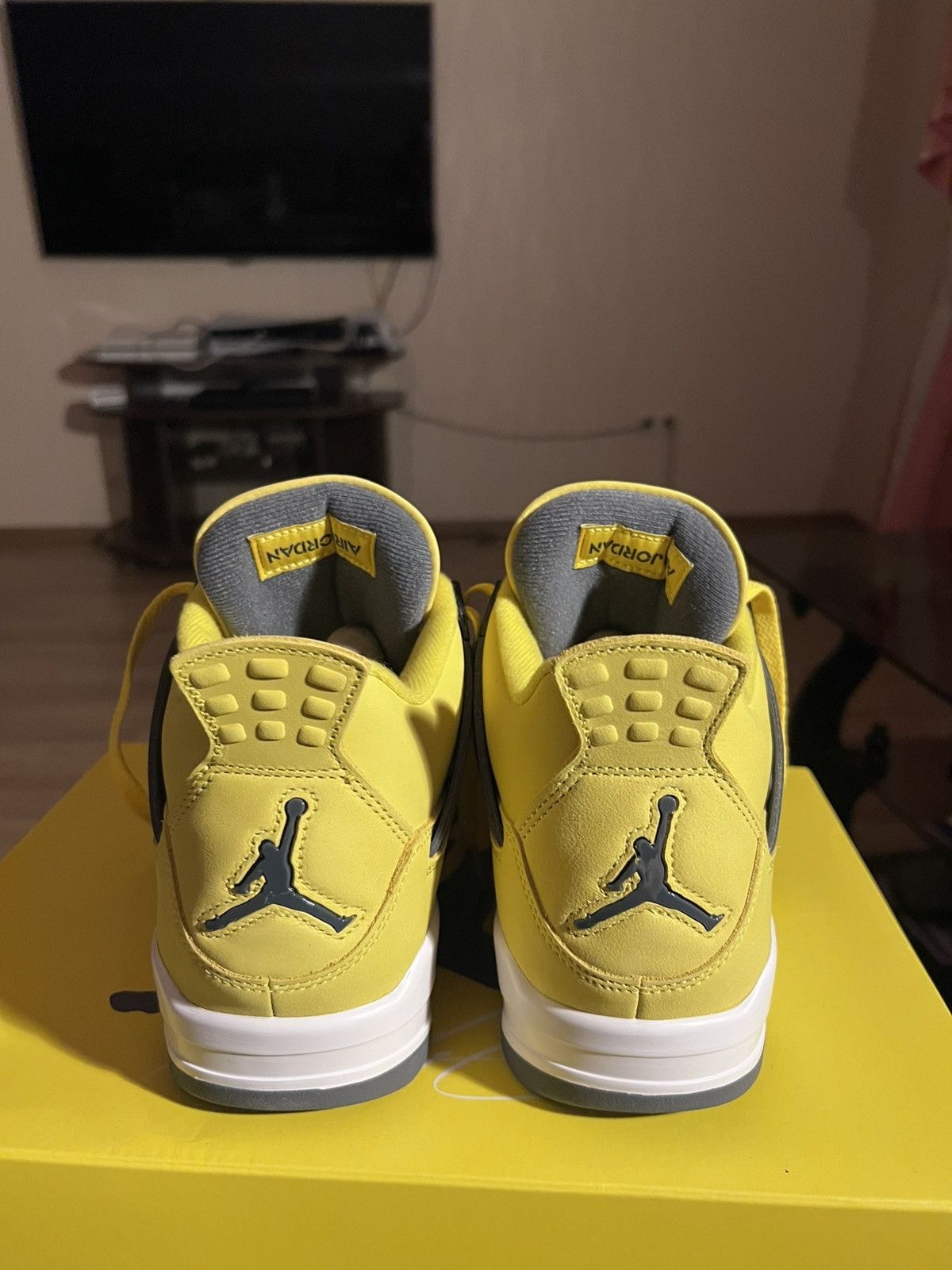 Jordan Brand Air Jordan 4 Retro Yellow Lighting Size US 9.5 / EU 42-43 - 7 Thumbnail
