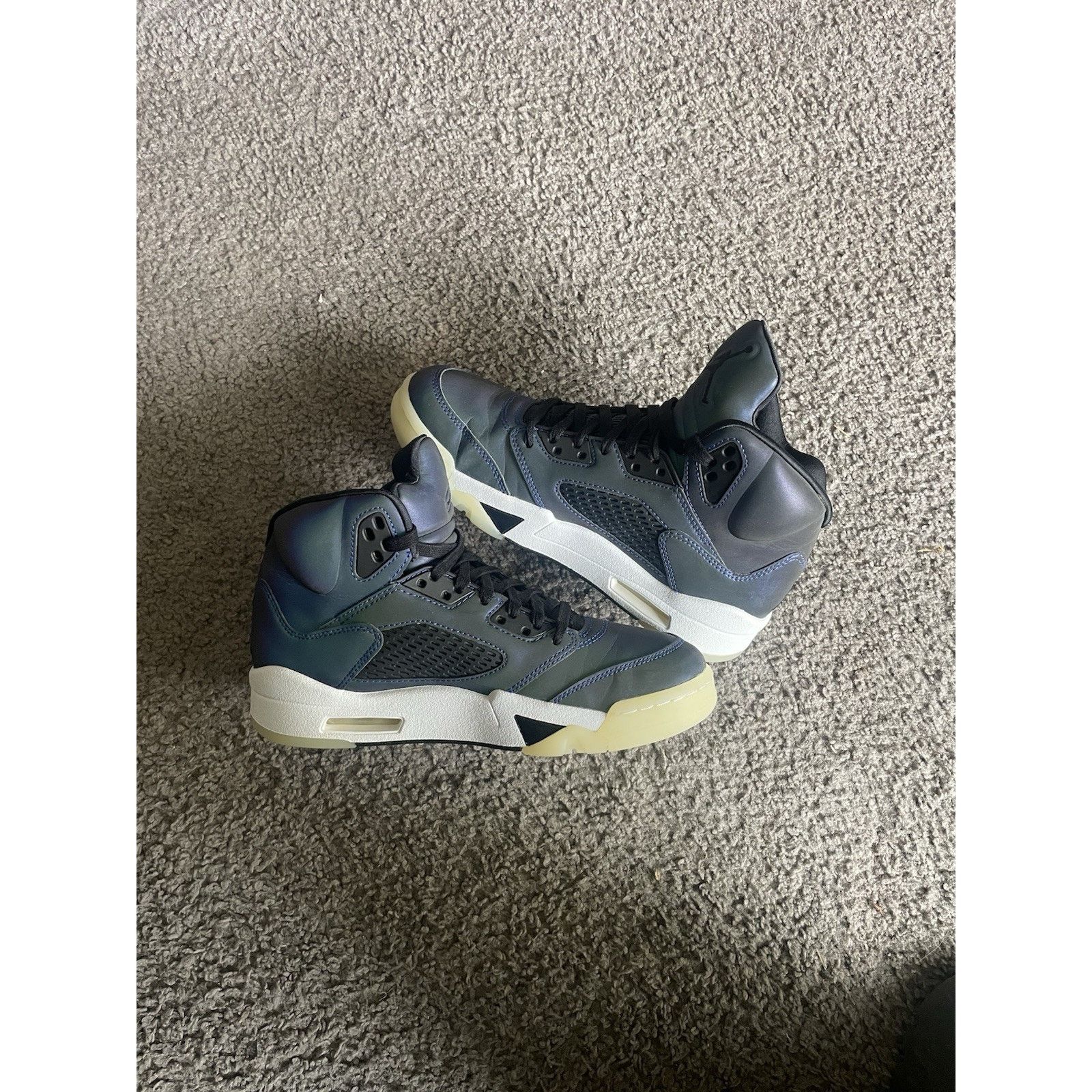 Jordan Brand Size 6y/7.5W-Air Jordan 5 Retro Oil Grey Women's CD2722-001 Size US 7.5 / IT 37.5 - 3 Thumbnail